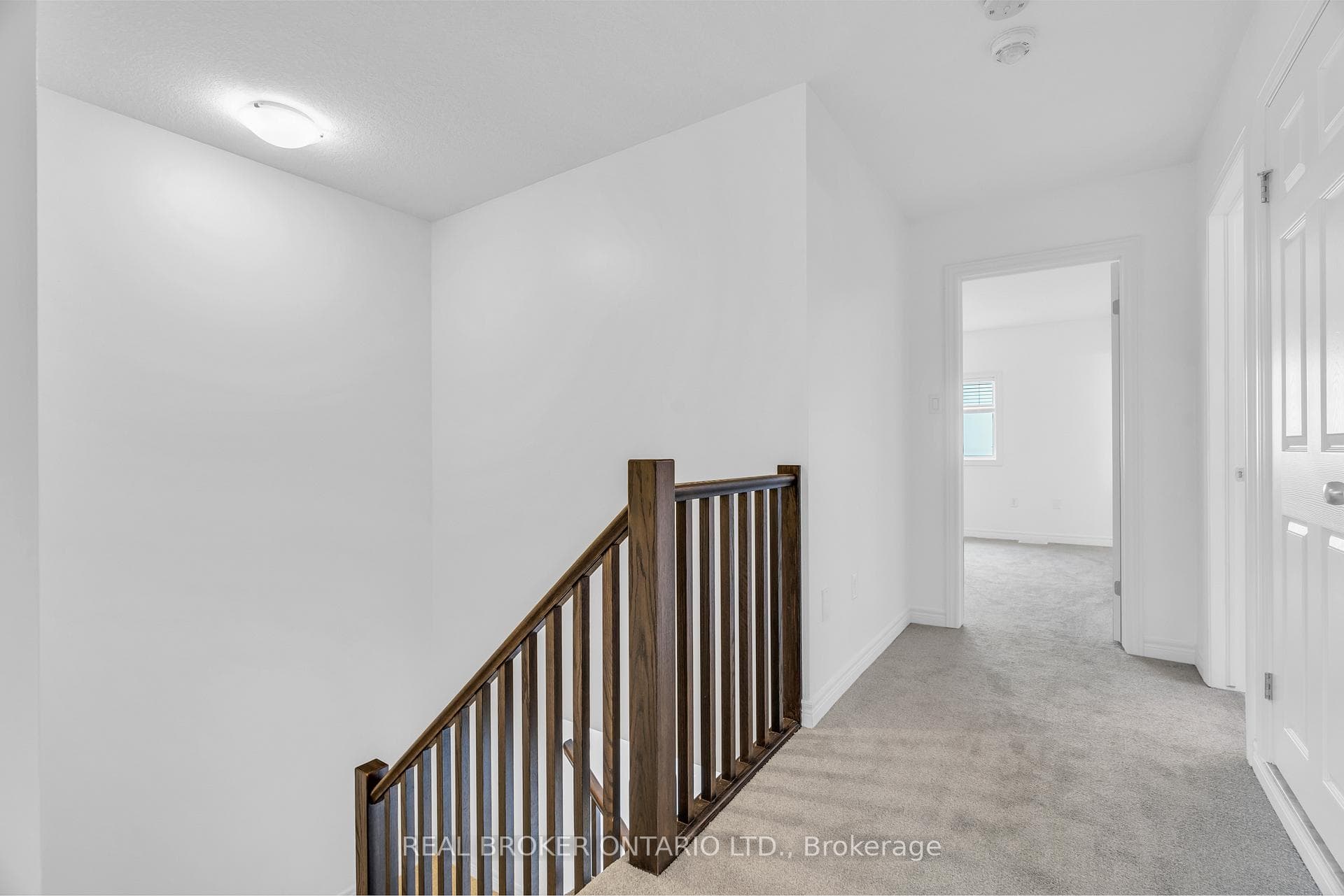 178 Cityview Drive photo 11