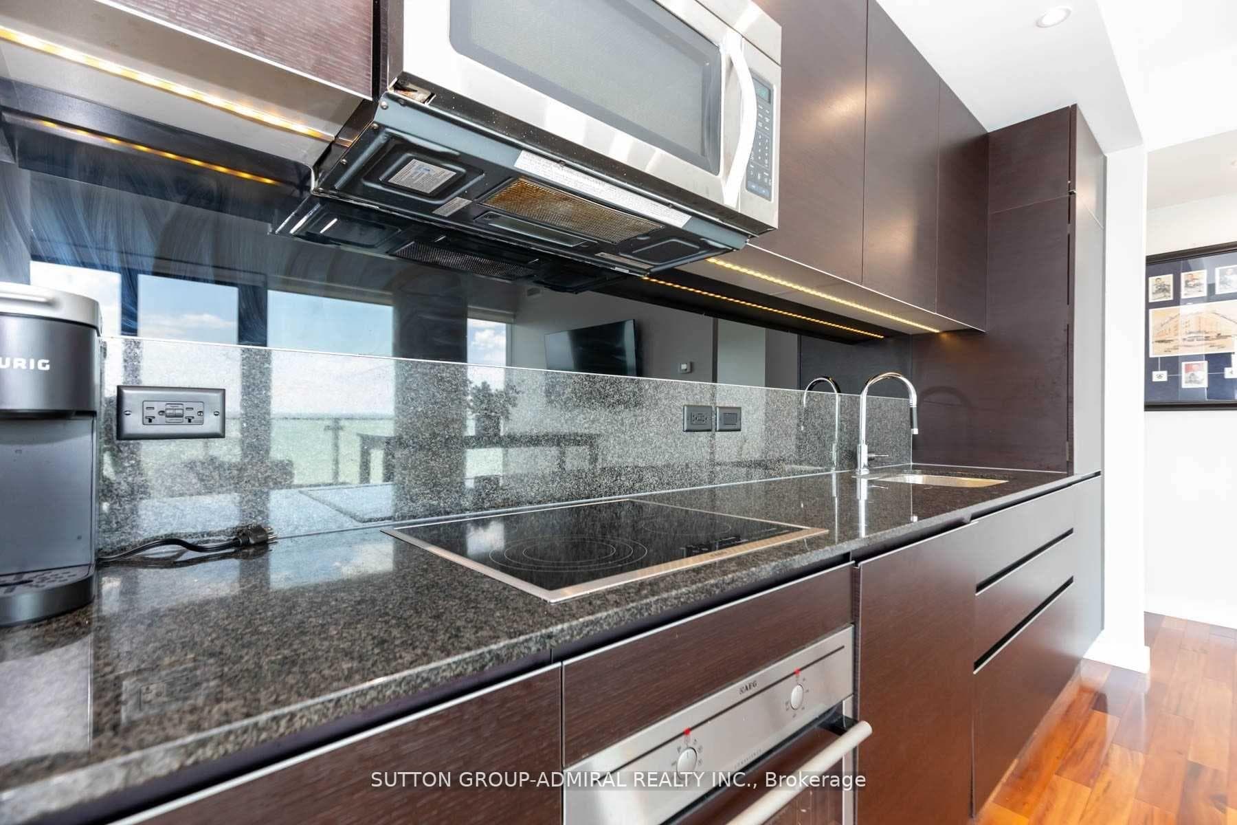 70 Distillery Lane Unit 1608 photo 14