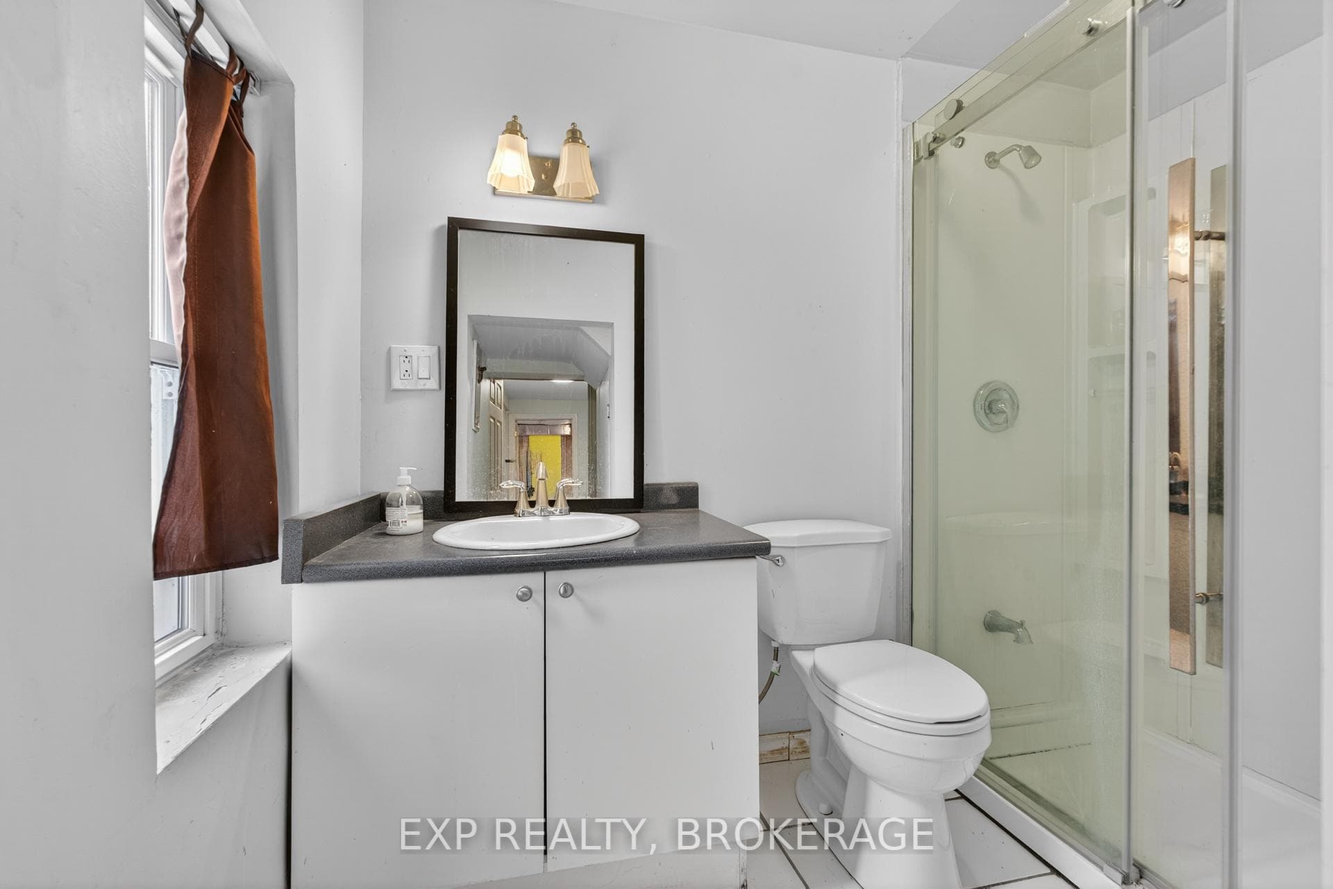 488 BOUNDARY Road photo 34