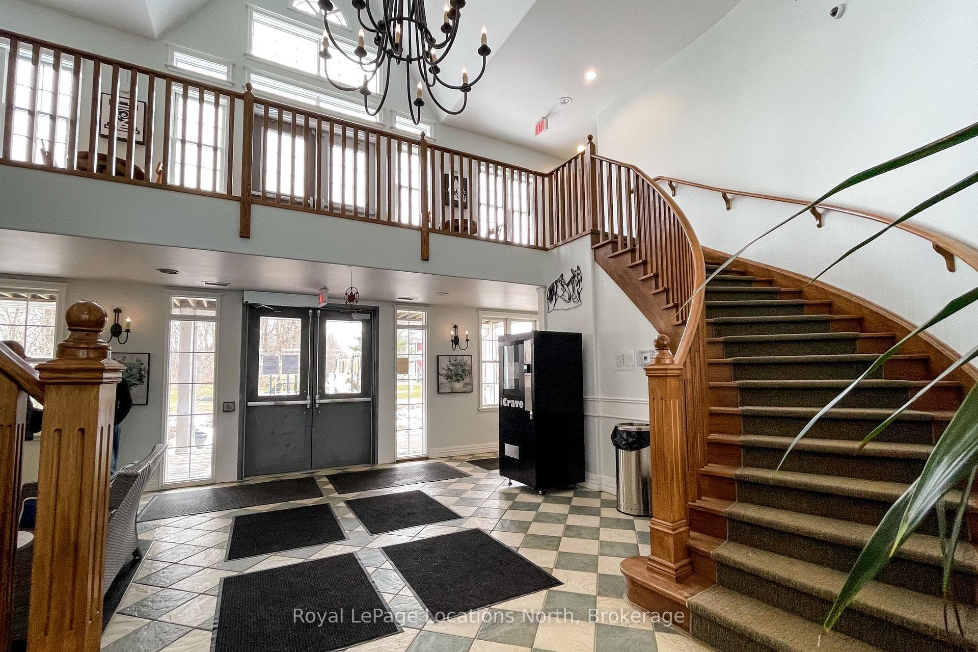 90 Highland Drive Unit 2242/2243 photo 40