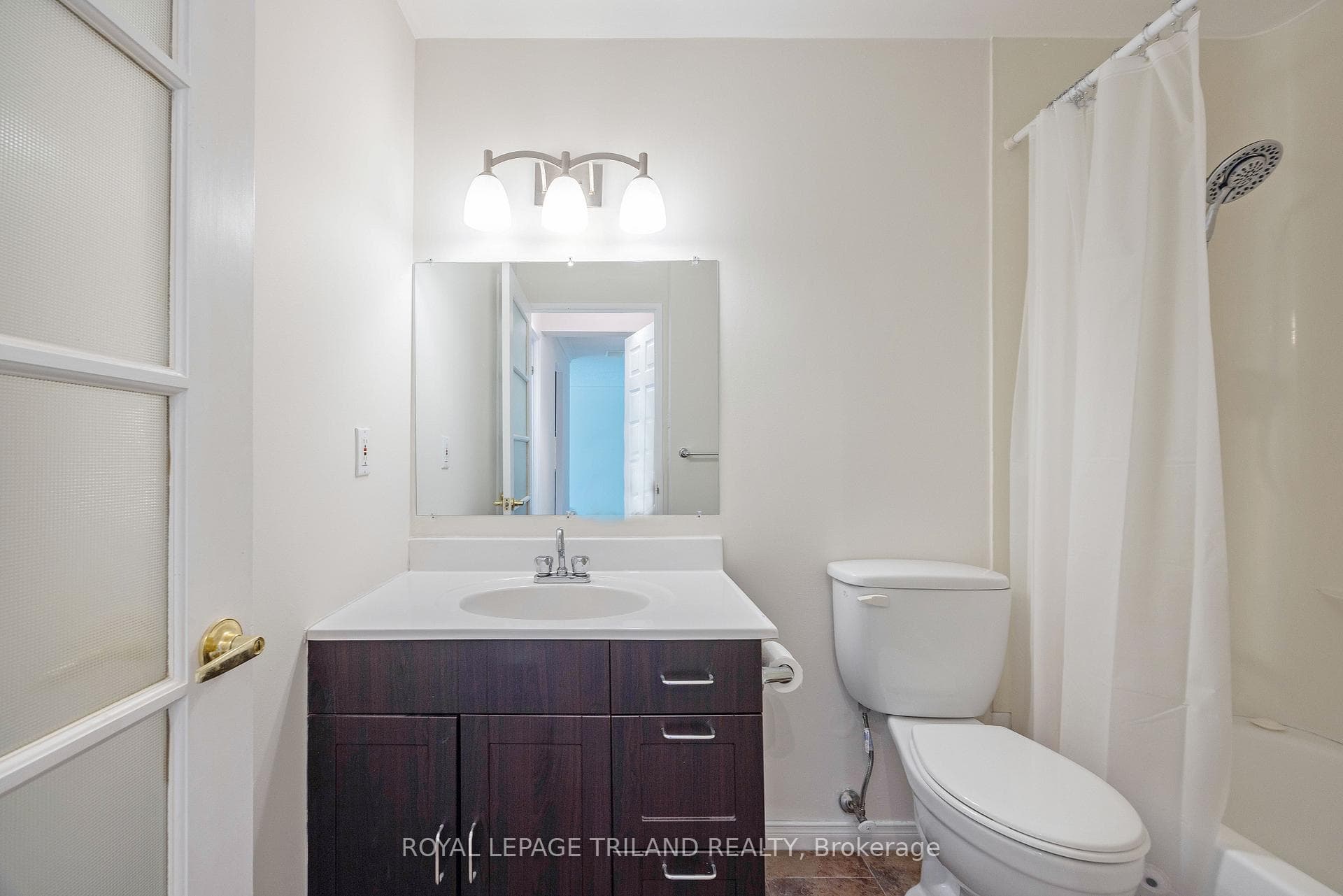 333 COMMISSIONERS Road Unit 105 photo 19
