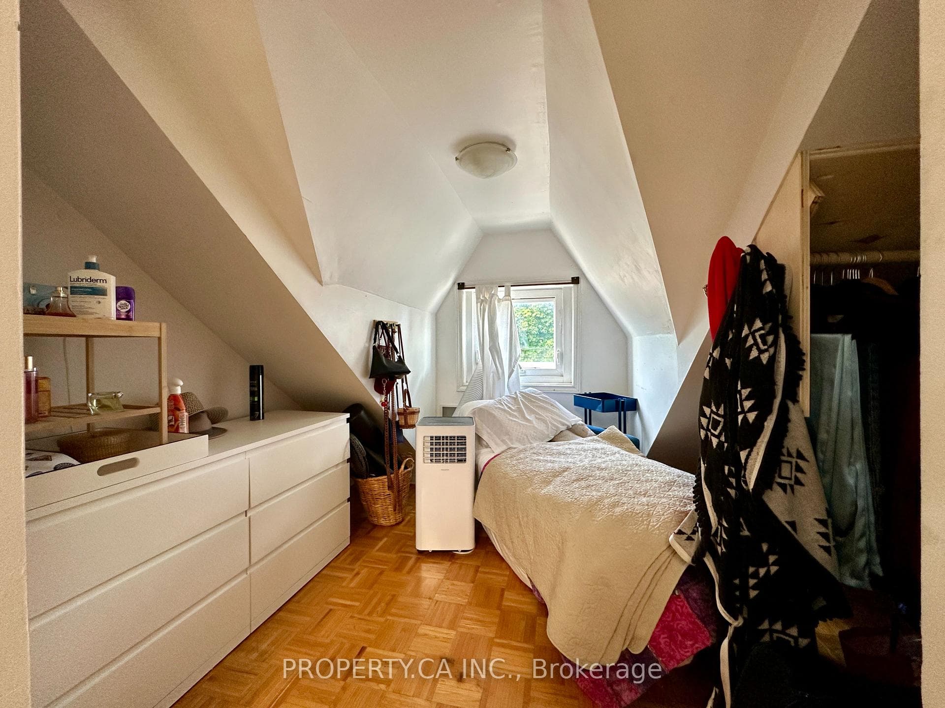 129 Munro Street Unit Upper photo 14