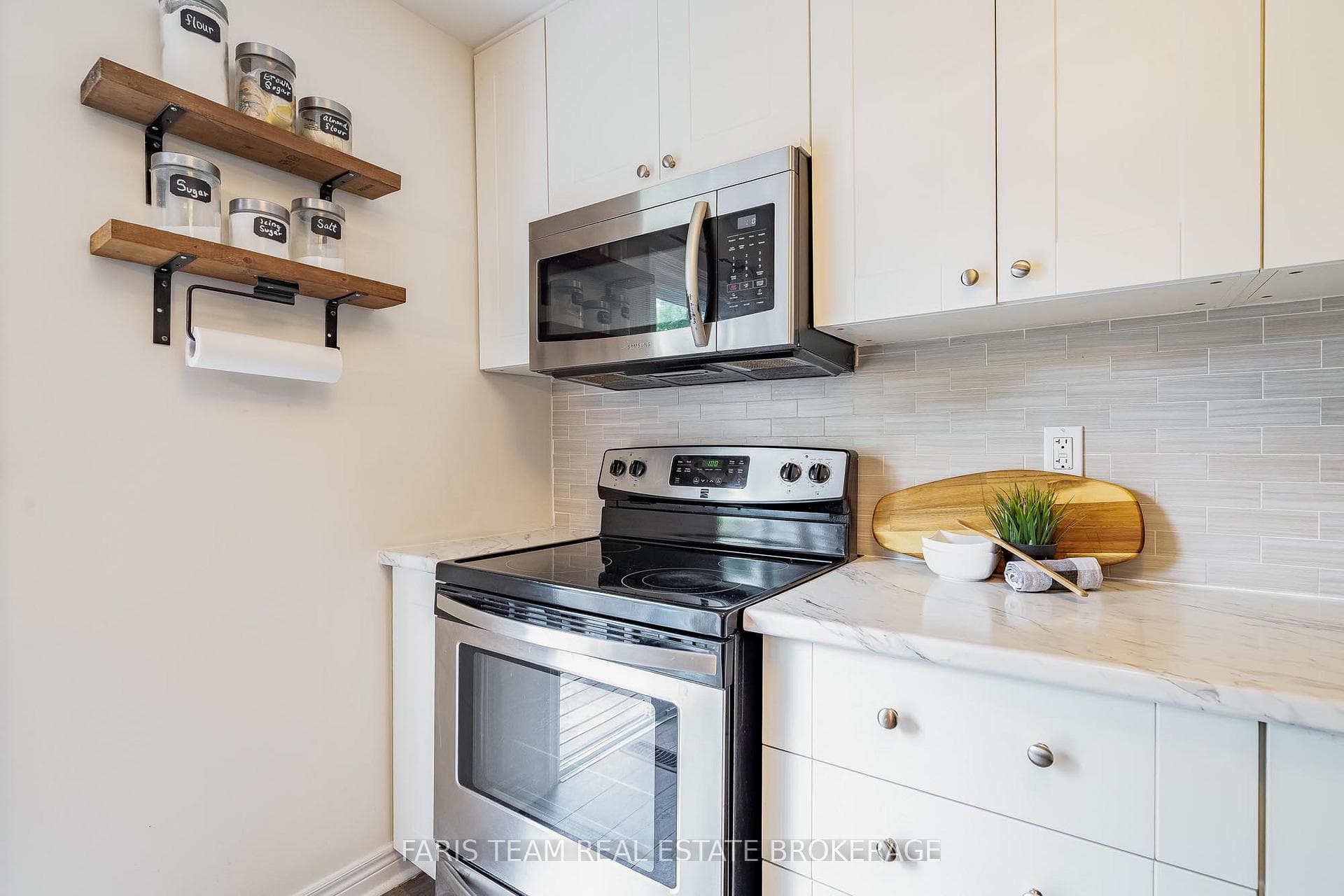 63 Ferris Lane Unit E4 photo 6