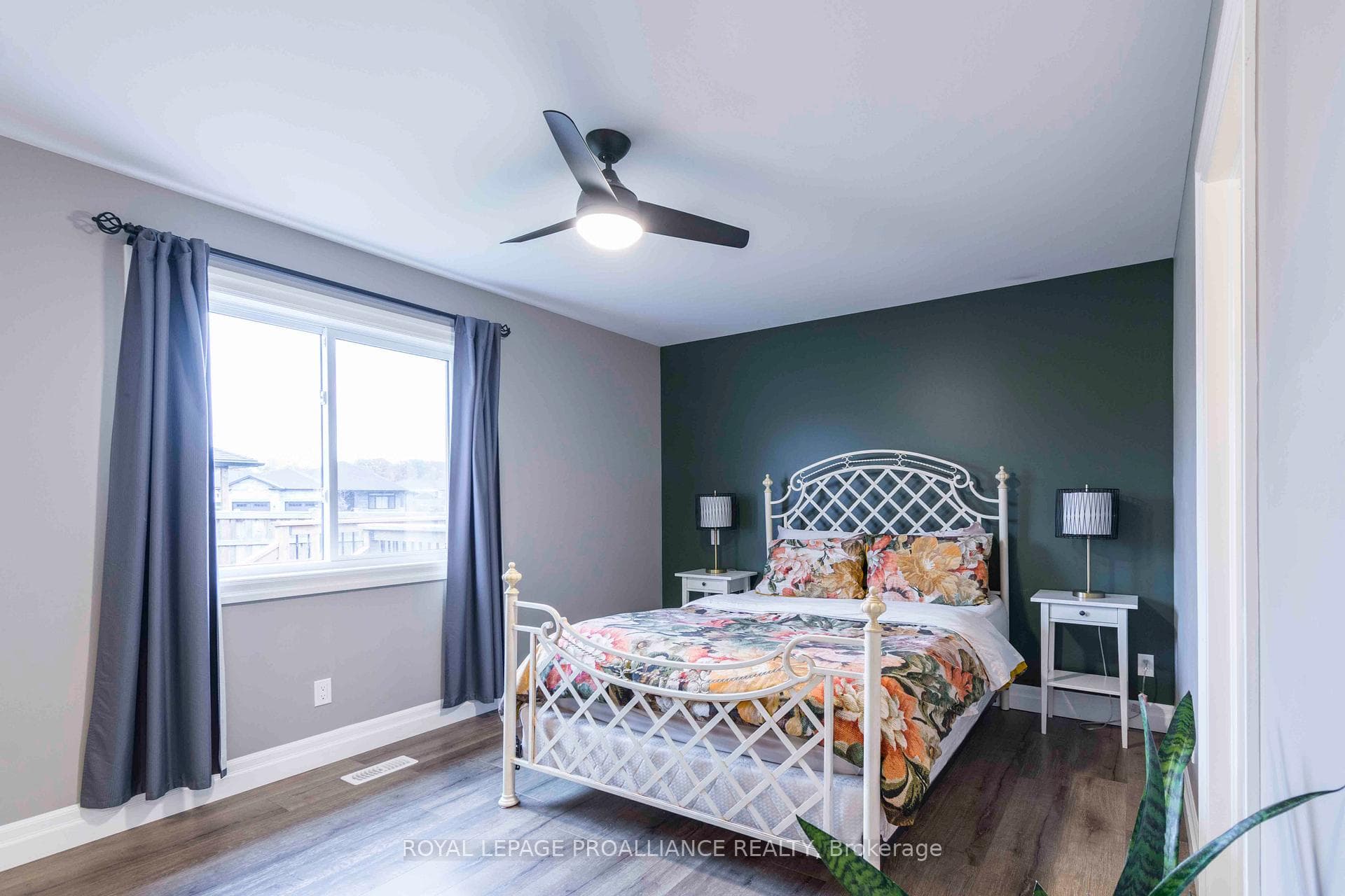 18 Gavin Crescent photo 14