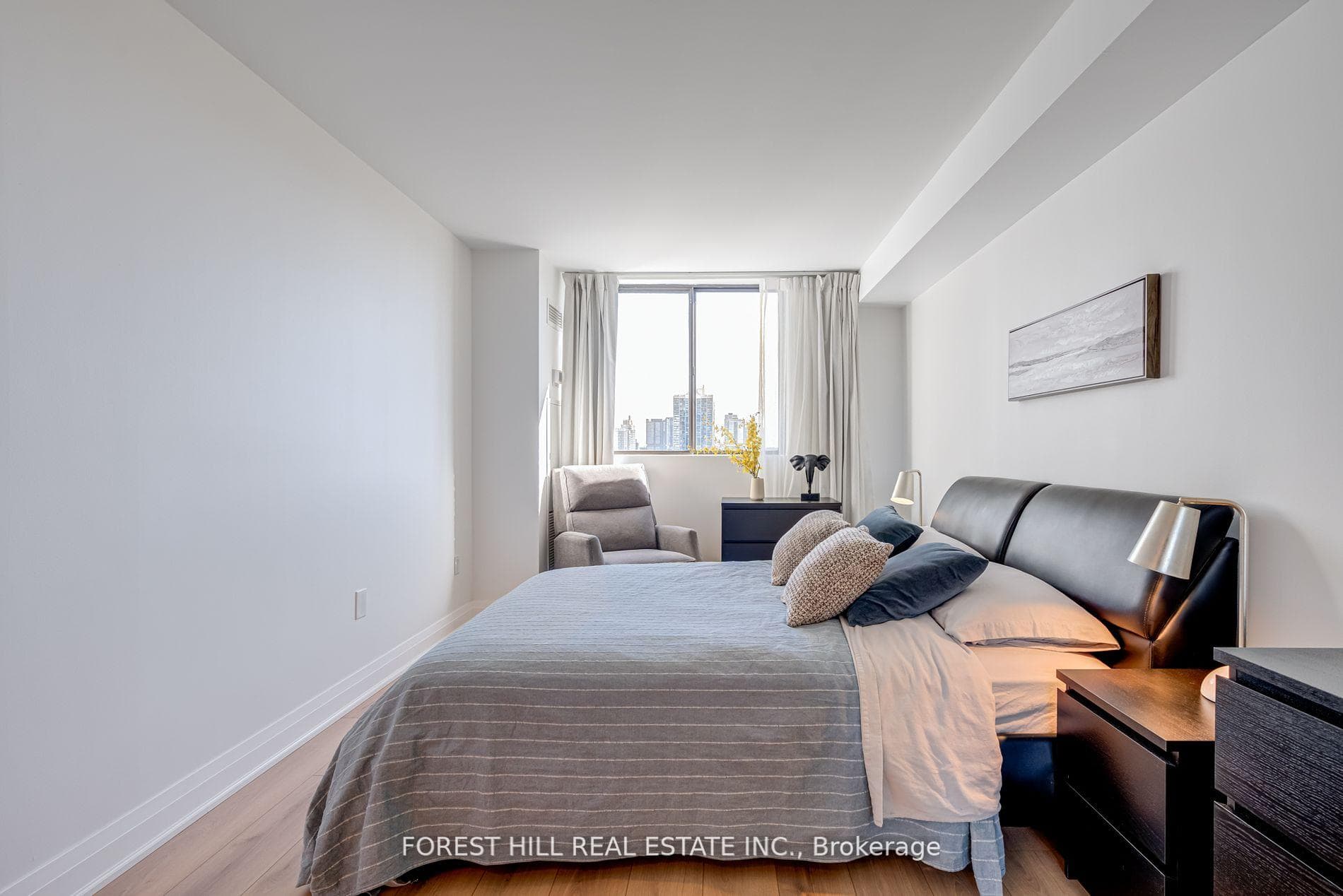 192 Jarvis Street Unit 1102 photo 35