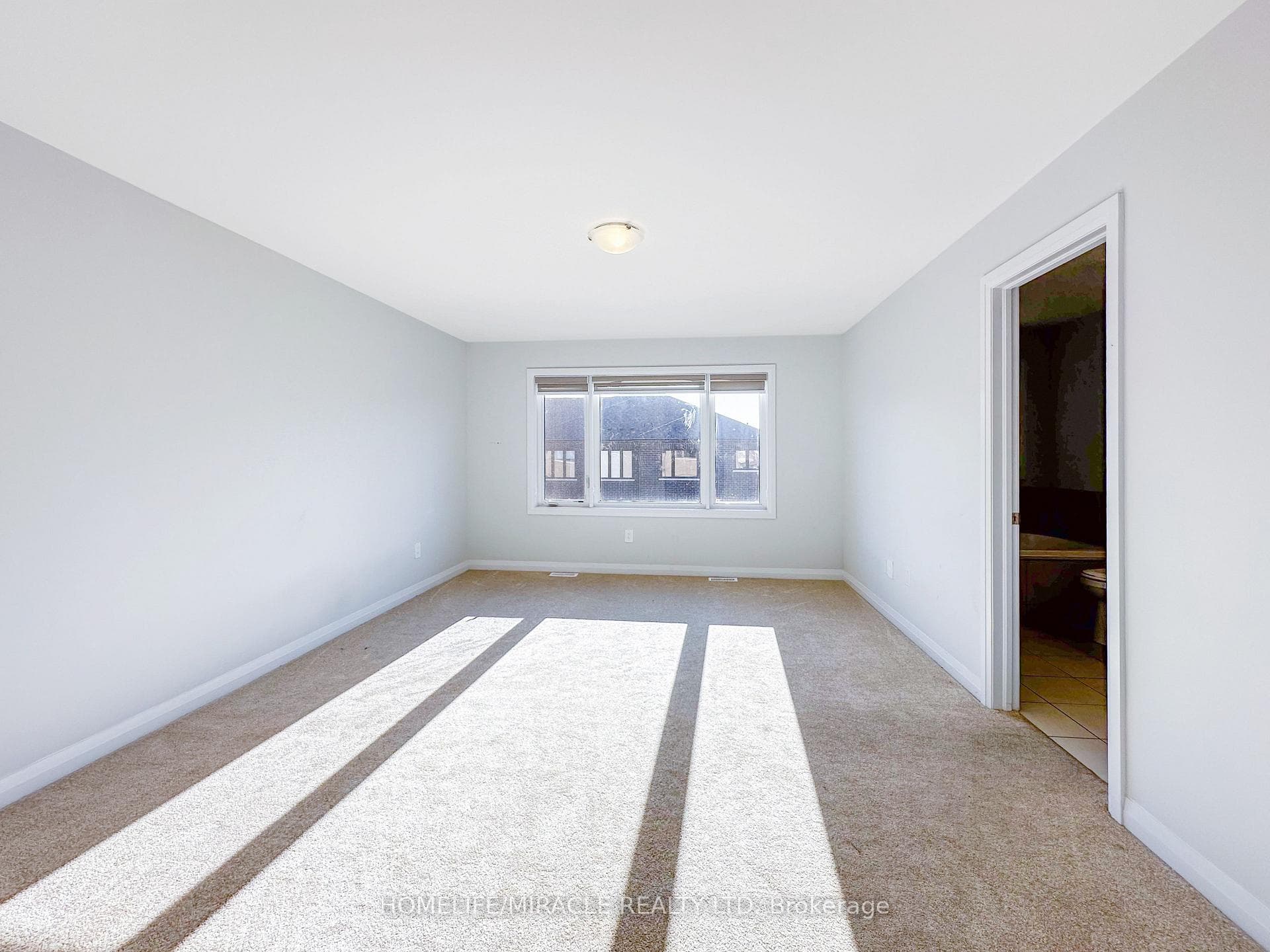 108 Corley Street photo 20