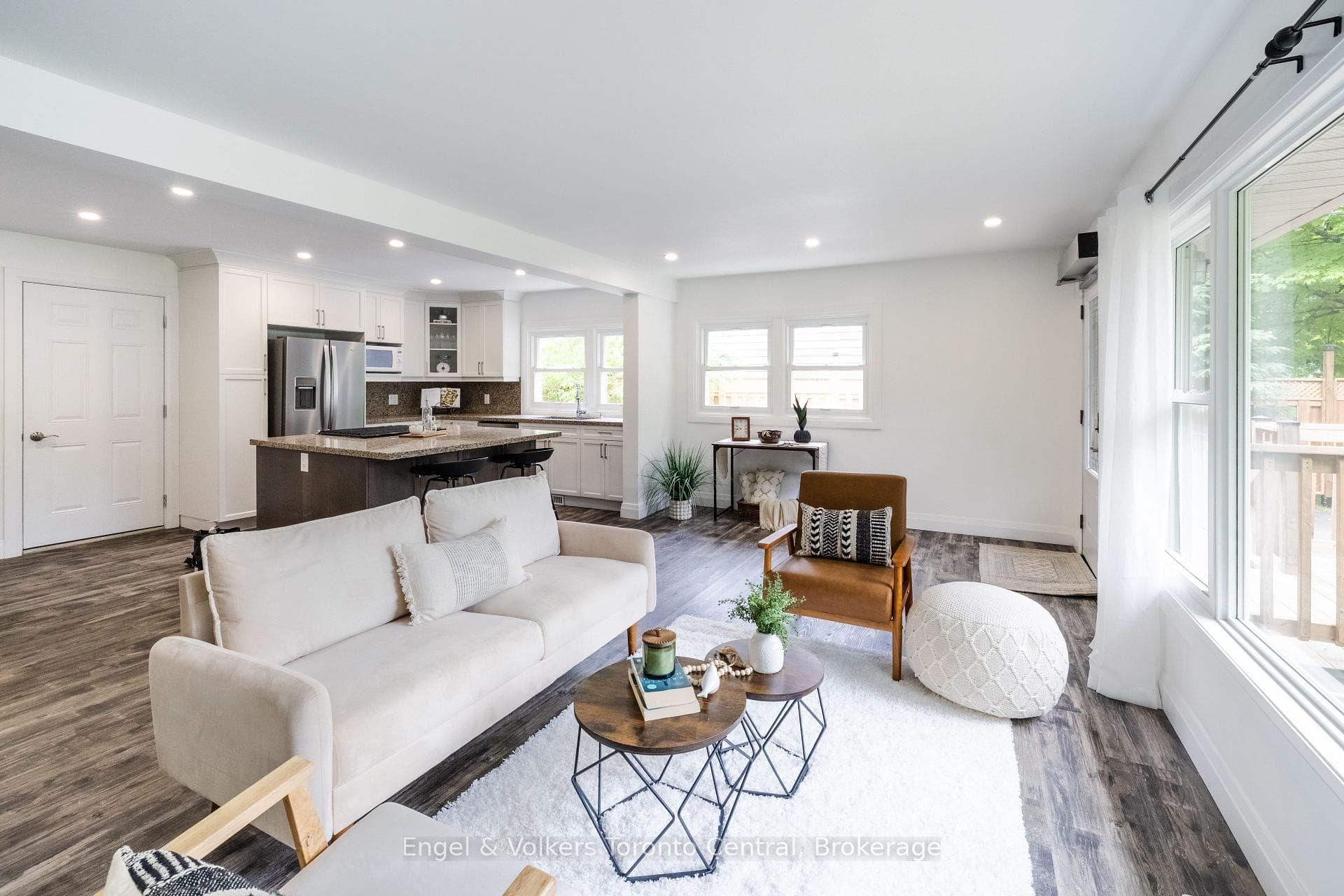 37 Spencer Street photo 6