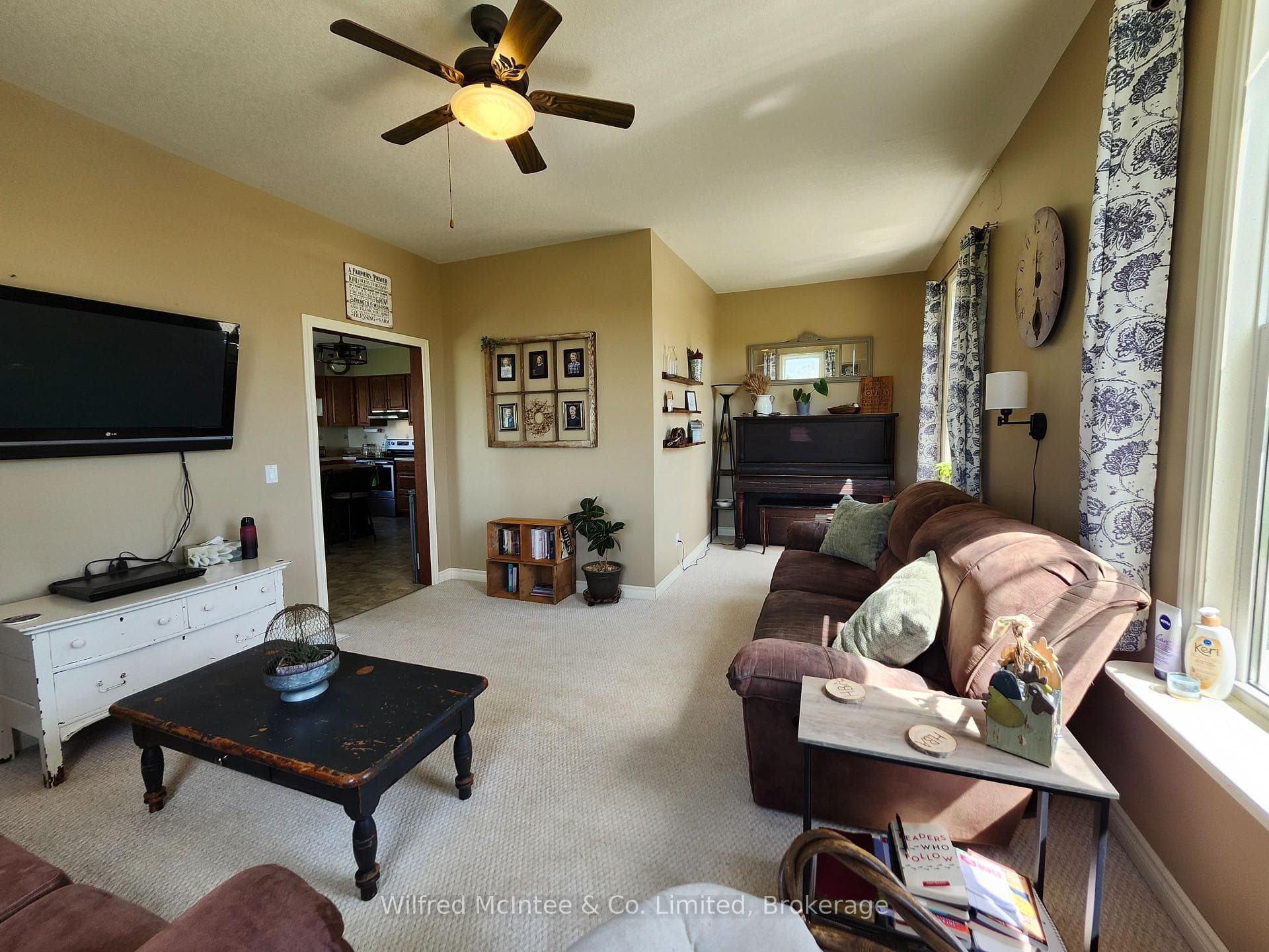 80580 Baseline Road photo 16