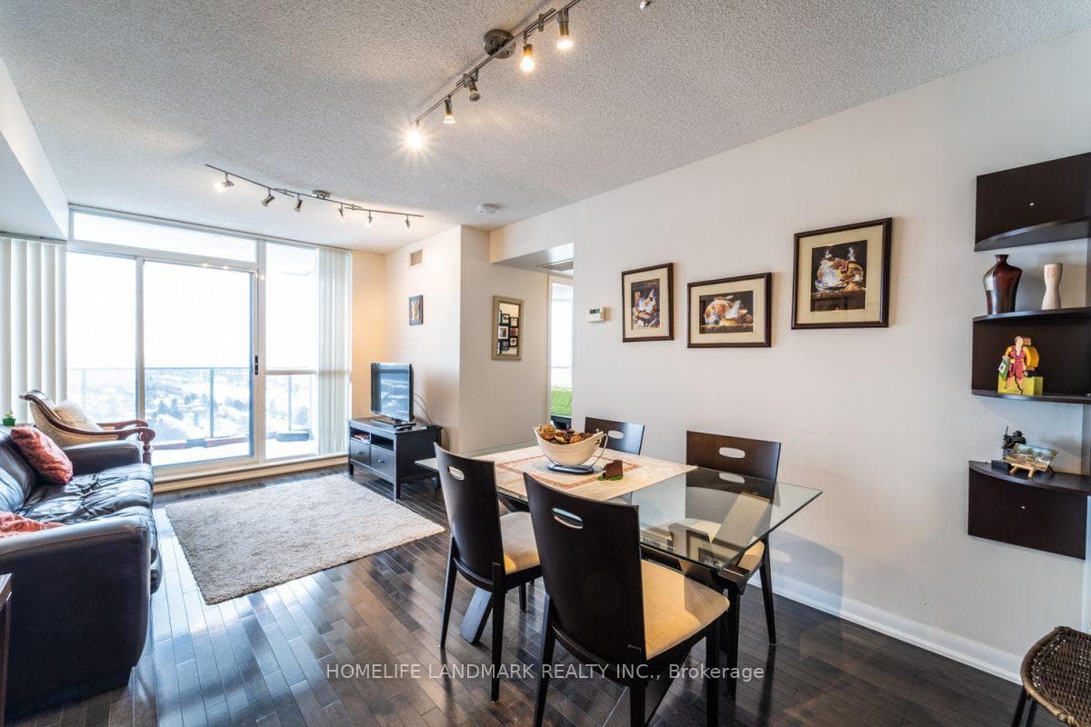 5791 Yonge Street Unit 2509 photo 4