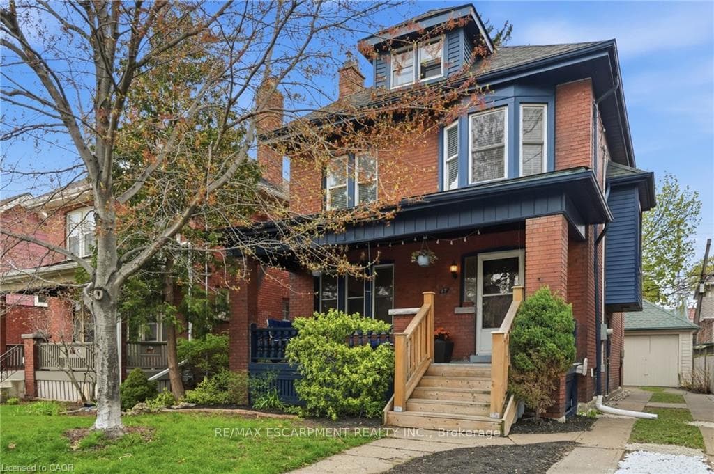 37 Connaught Avenue photo 3
