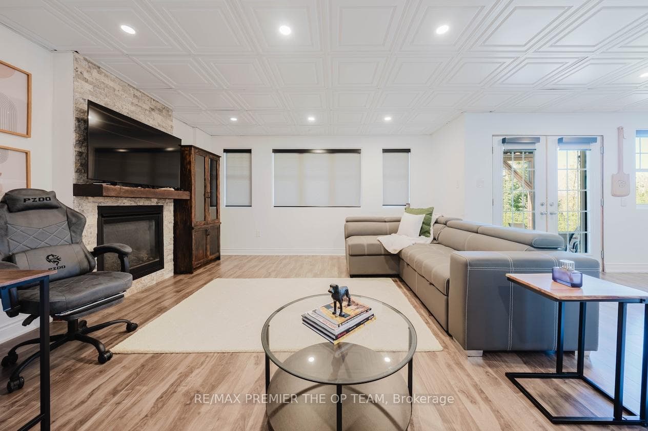 22 Adelia Place photo 41