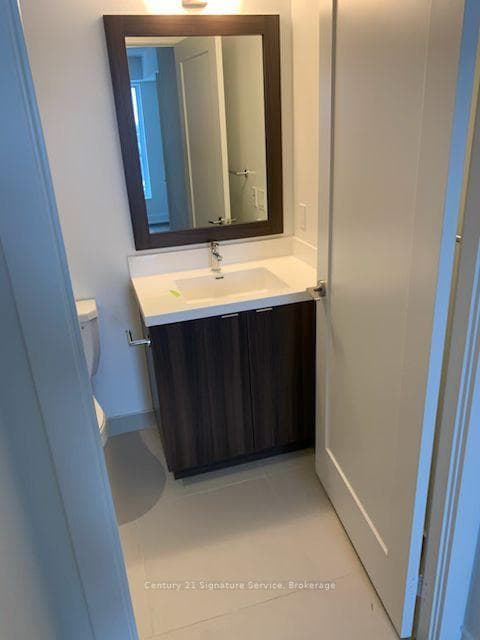 7 Mabelle Avenue Unit 1902 photo 4