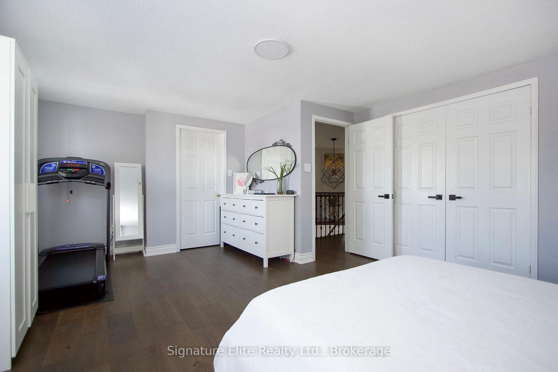 1669 Dellbrook Avenue Unit Upper photo 20