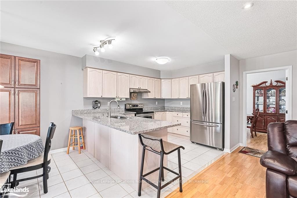 62 MEADOWLARK Boulevard photo 10