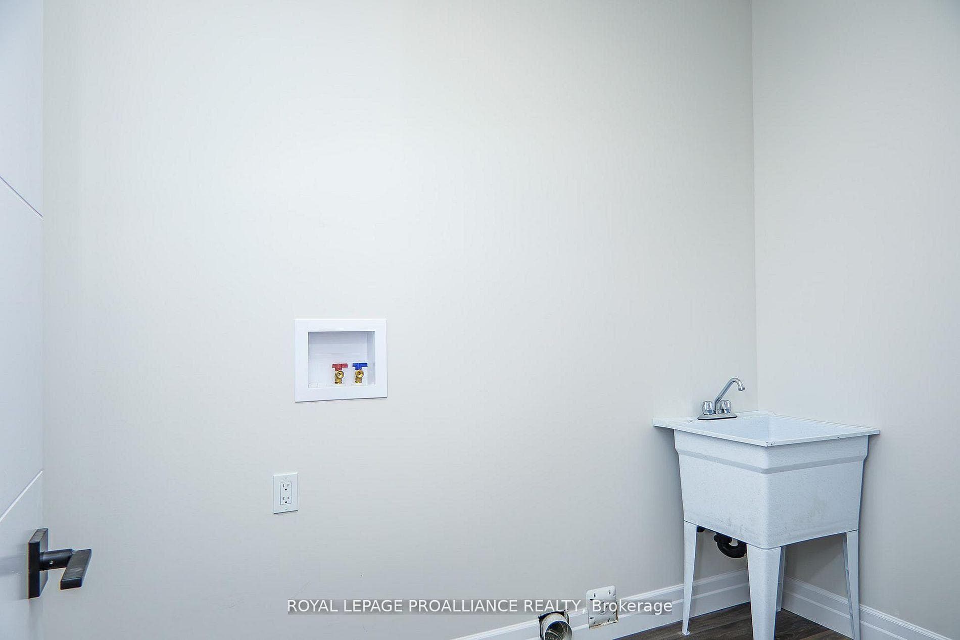 2778 Springbrook Road photo 21