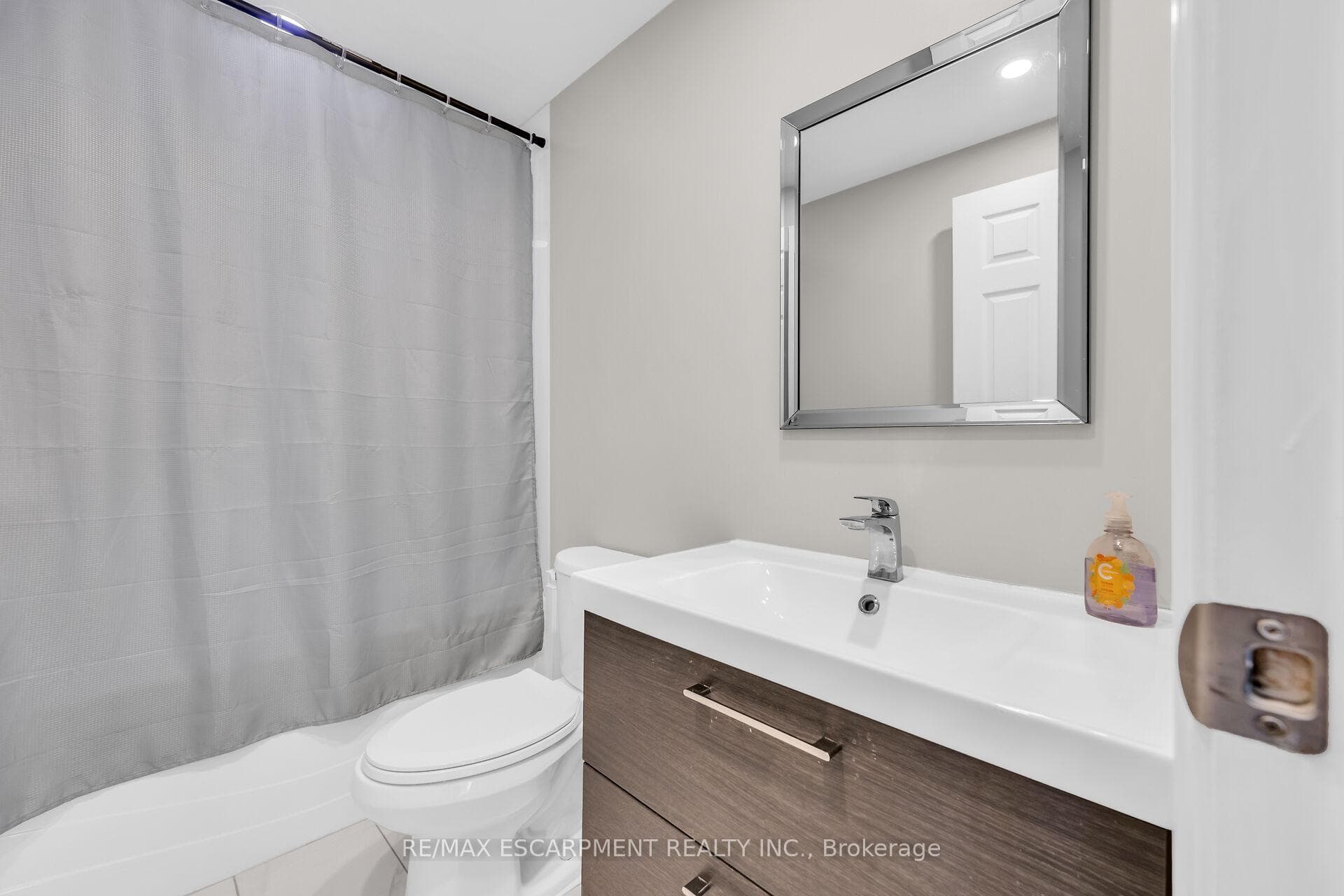 1300 Upper Ottawa Street Unit 40 photo 23