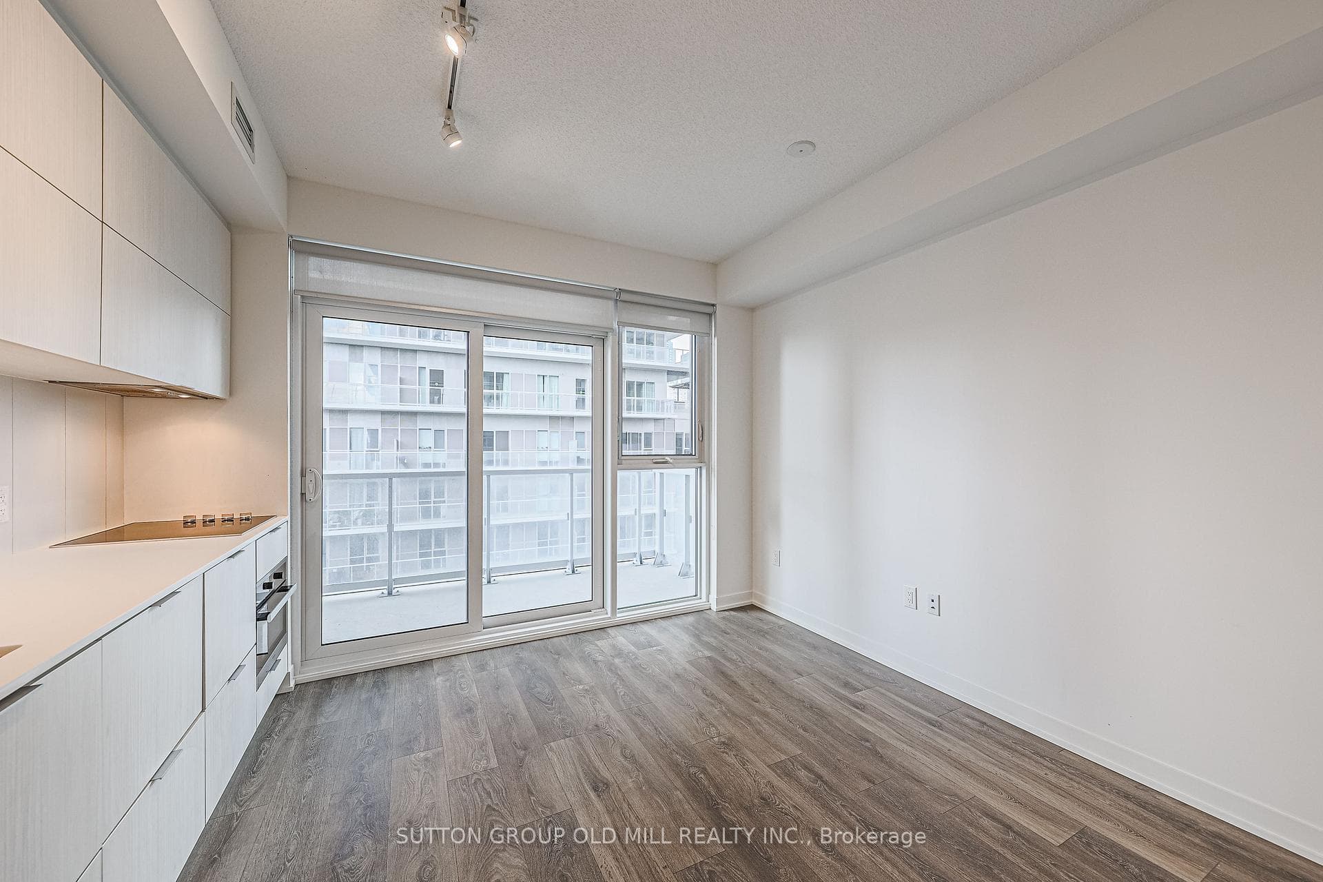 20 Richardson Street Unit 1013 photo 17