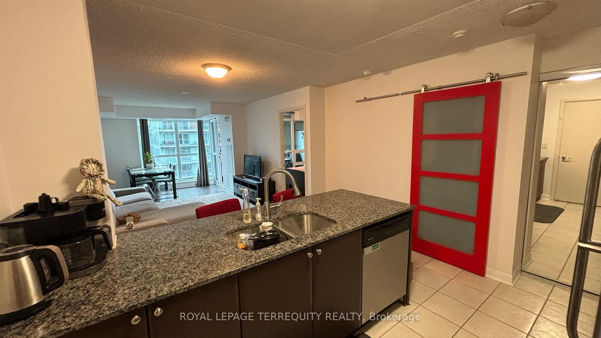 525 Wilson Avenue Unit 835 photo 5