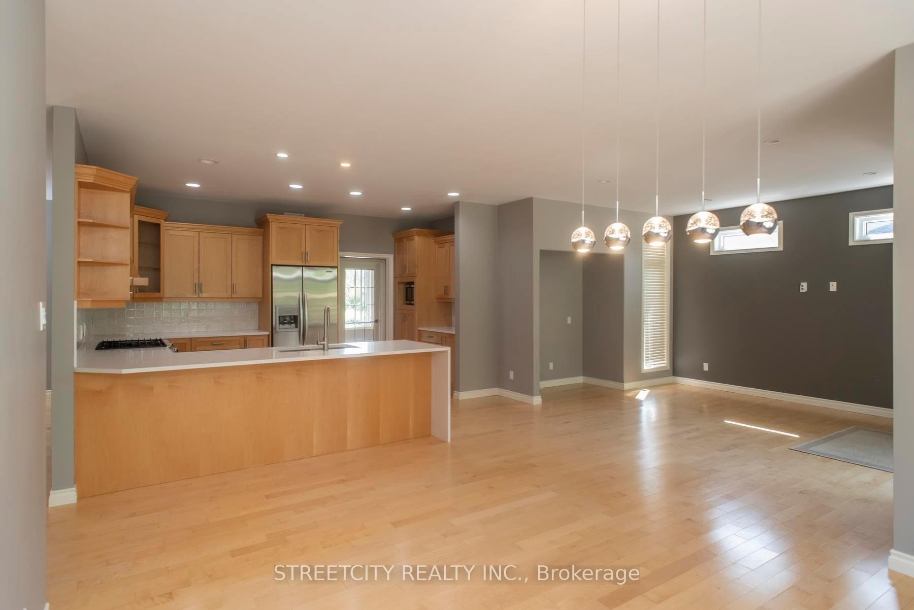 2891 King Georges Park photo 14
