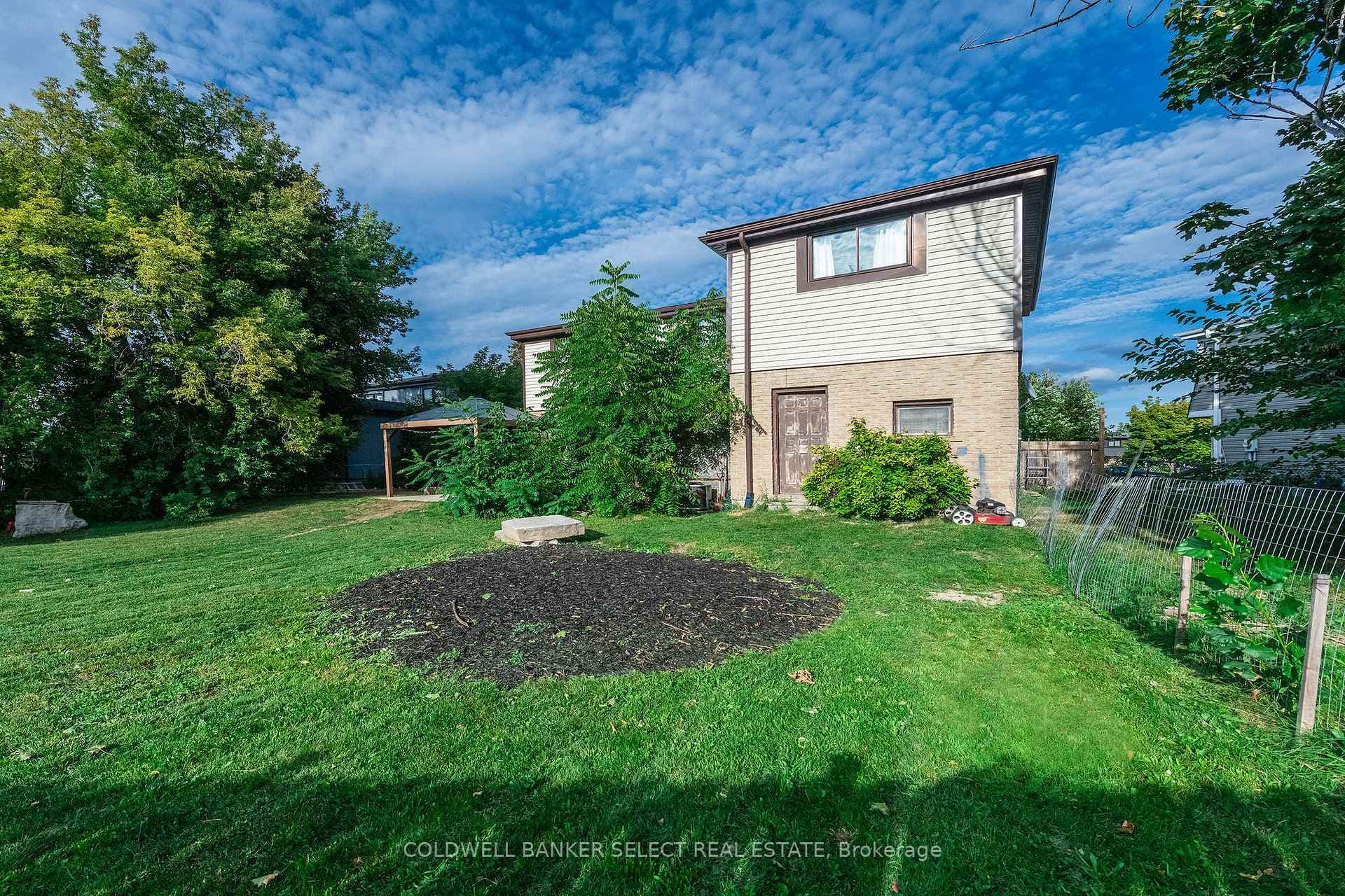 243 Leavens Court photo 25
