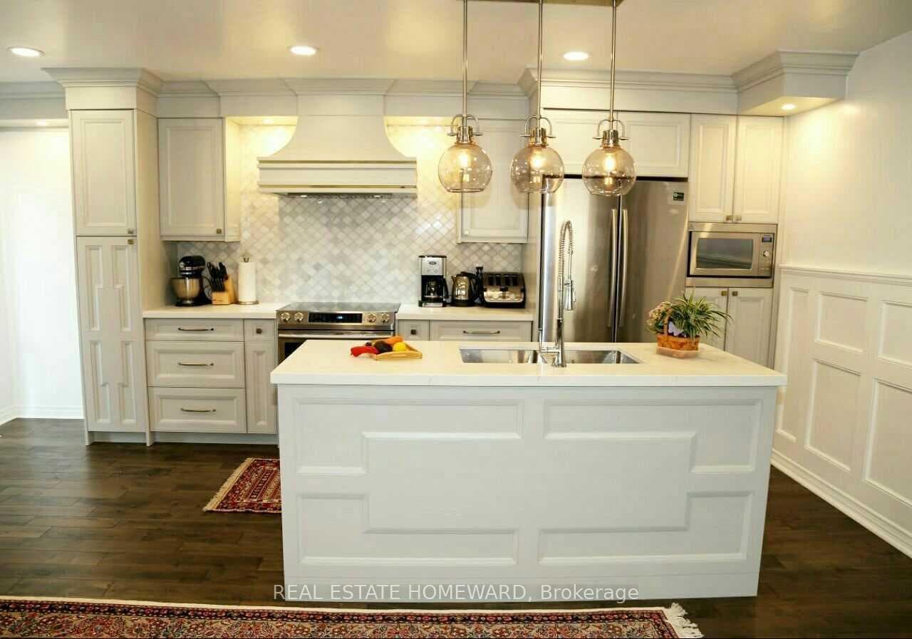 125 Coleridge Drive photo 6