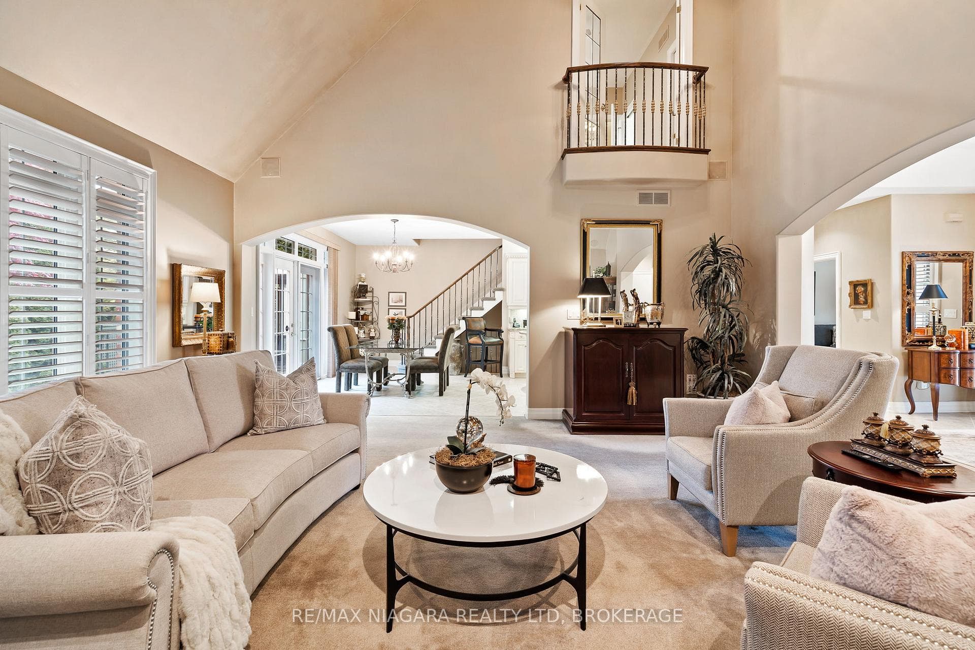 9 LUCIA Court photo 12