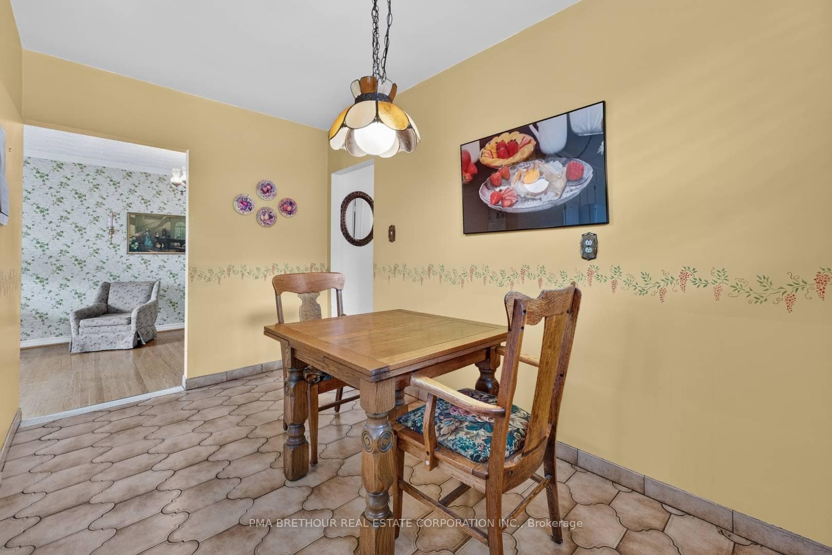 65 Goldsboro Road photo 5