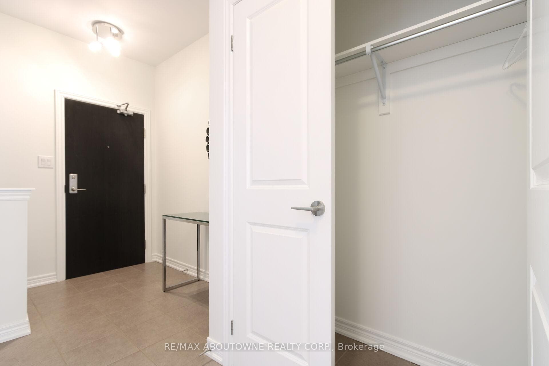 2339 Sawgrass Drive Unit 206 photo 20