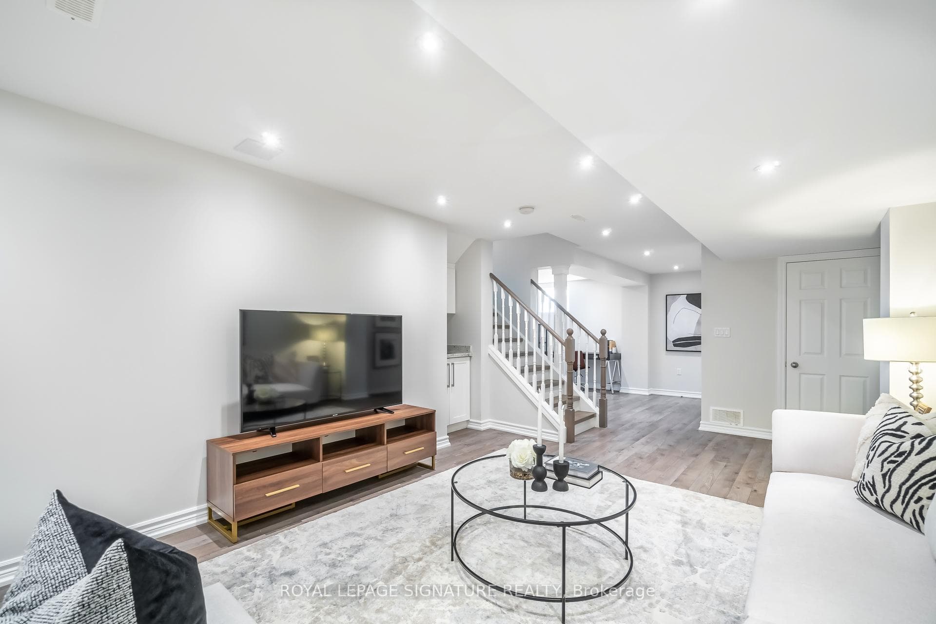 142 Maria Road photo 27