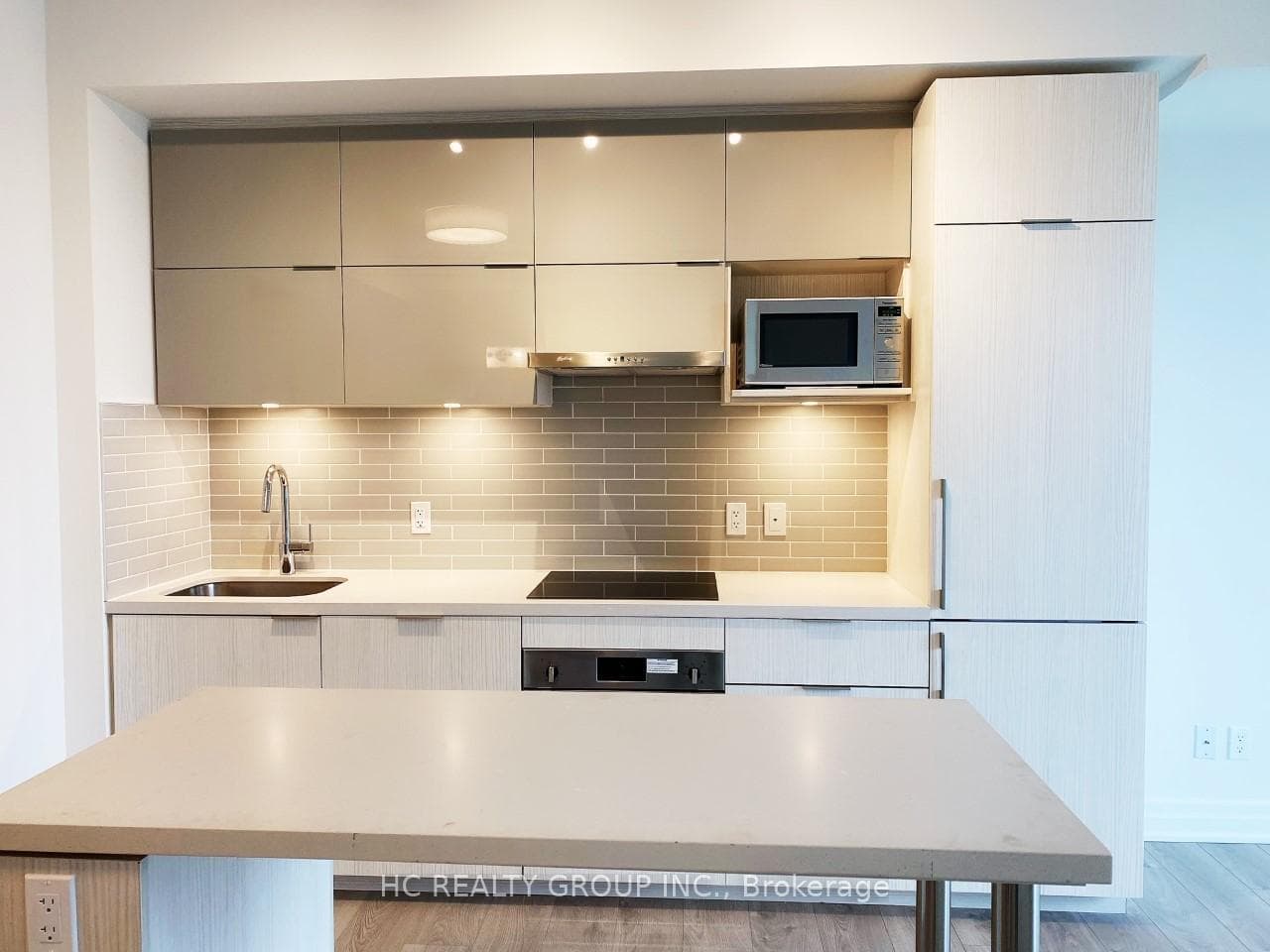10 Rouge Valley Drive Unit 1213A photo 4