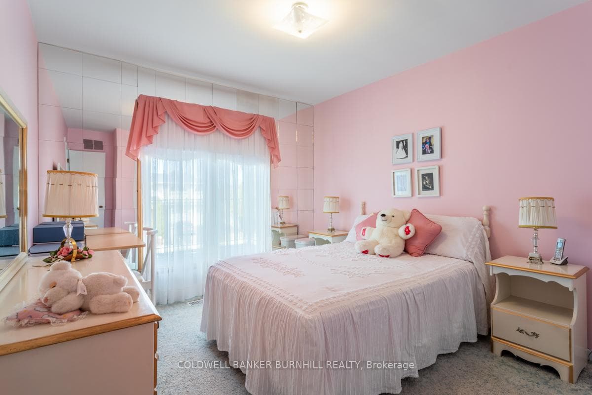 31 Falkirk Drive photo 24
