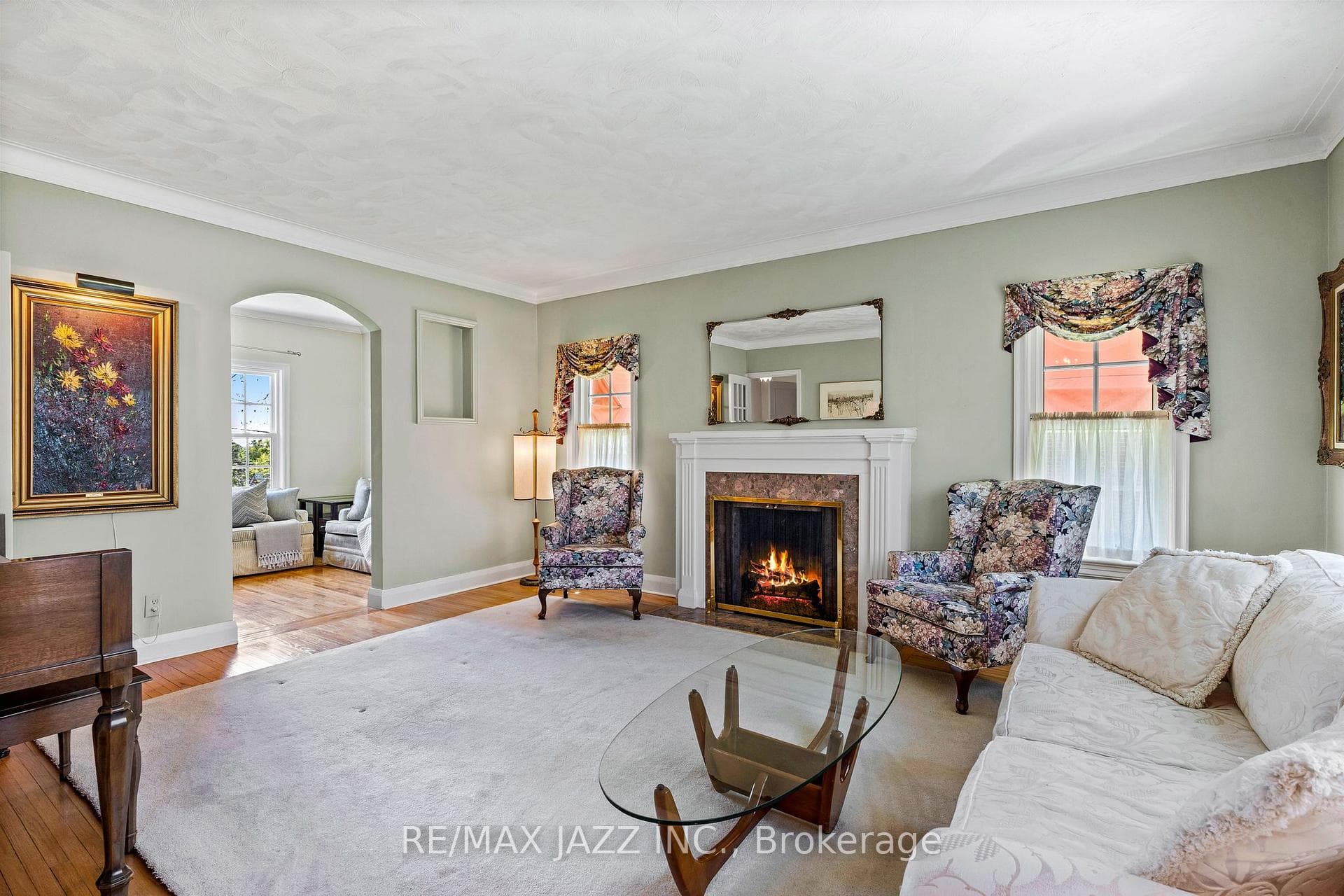 476 Gordon Avenue photo 7