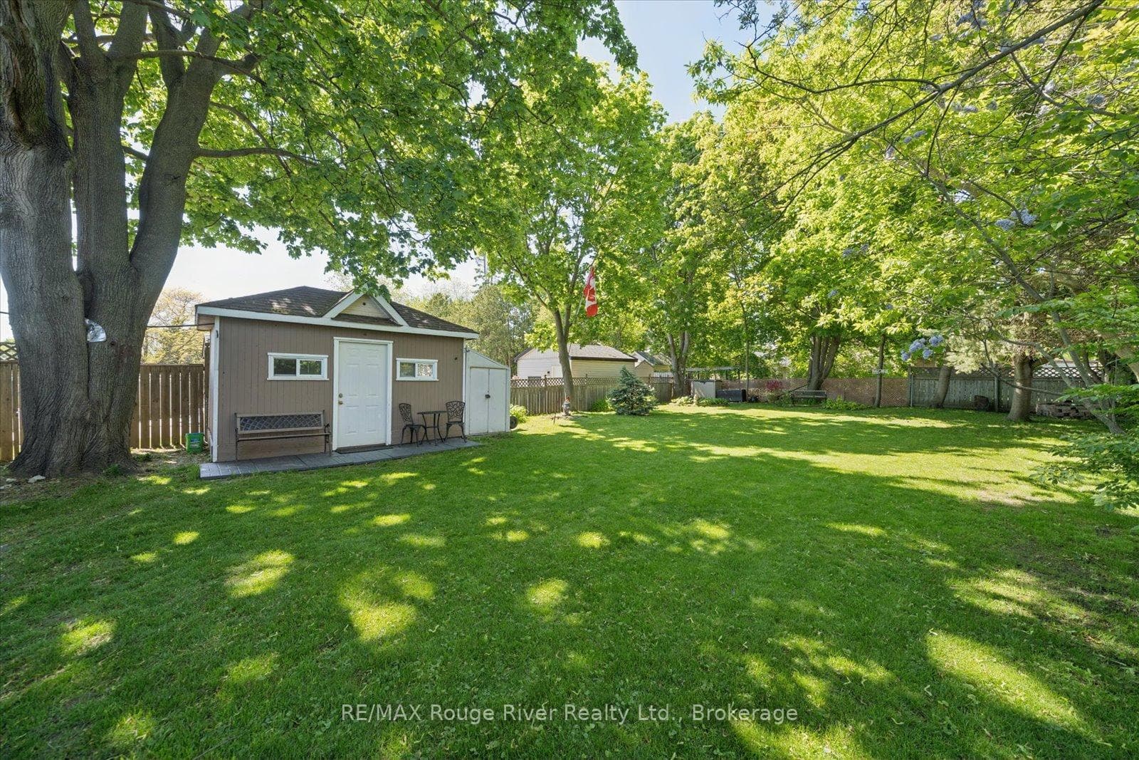 702 Gilbert Street photo 48