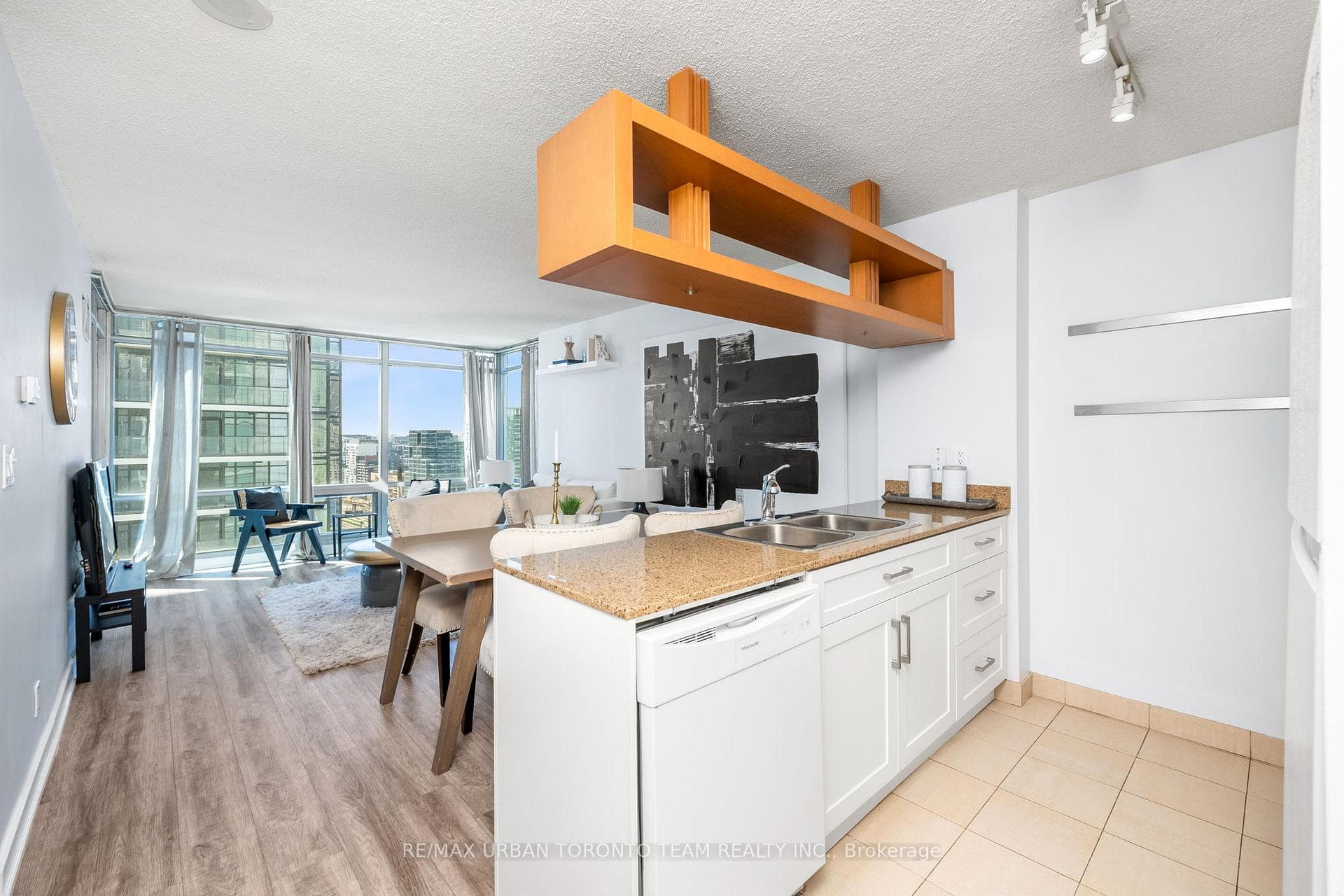 81 Navy Wharf Court Unit 2909 photo 11