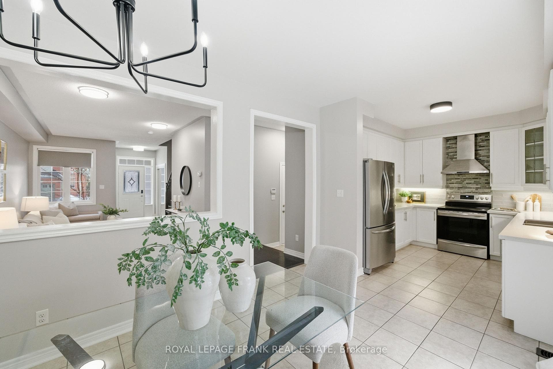 30 Westport Drive photo 5