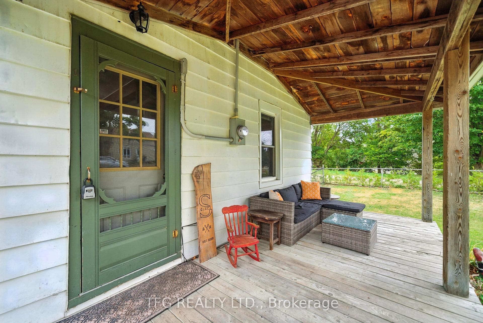 155 Ontario Street photo 7