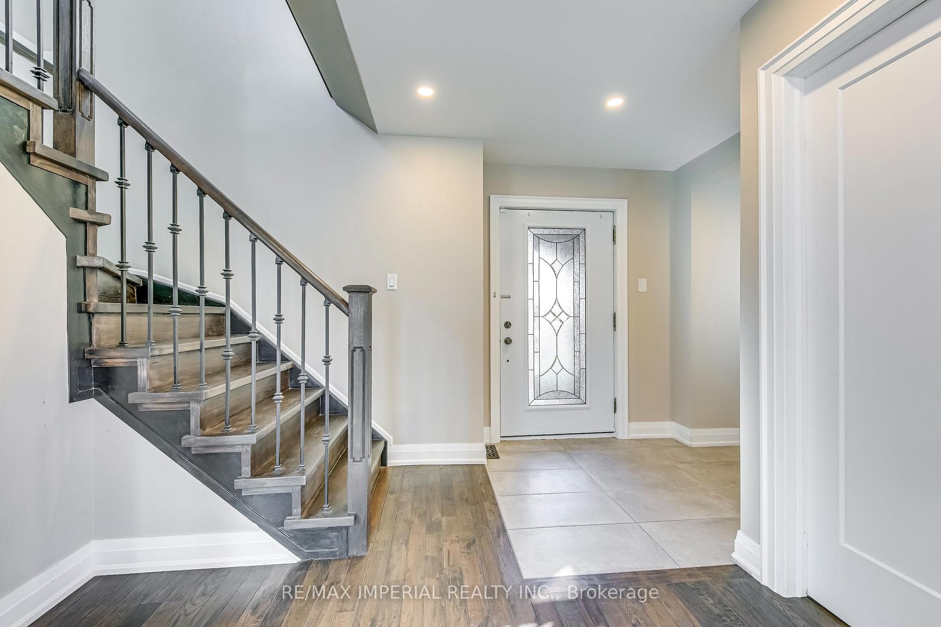 2920 Gulfstream Way photo 5