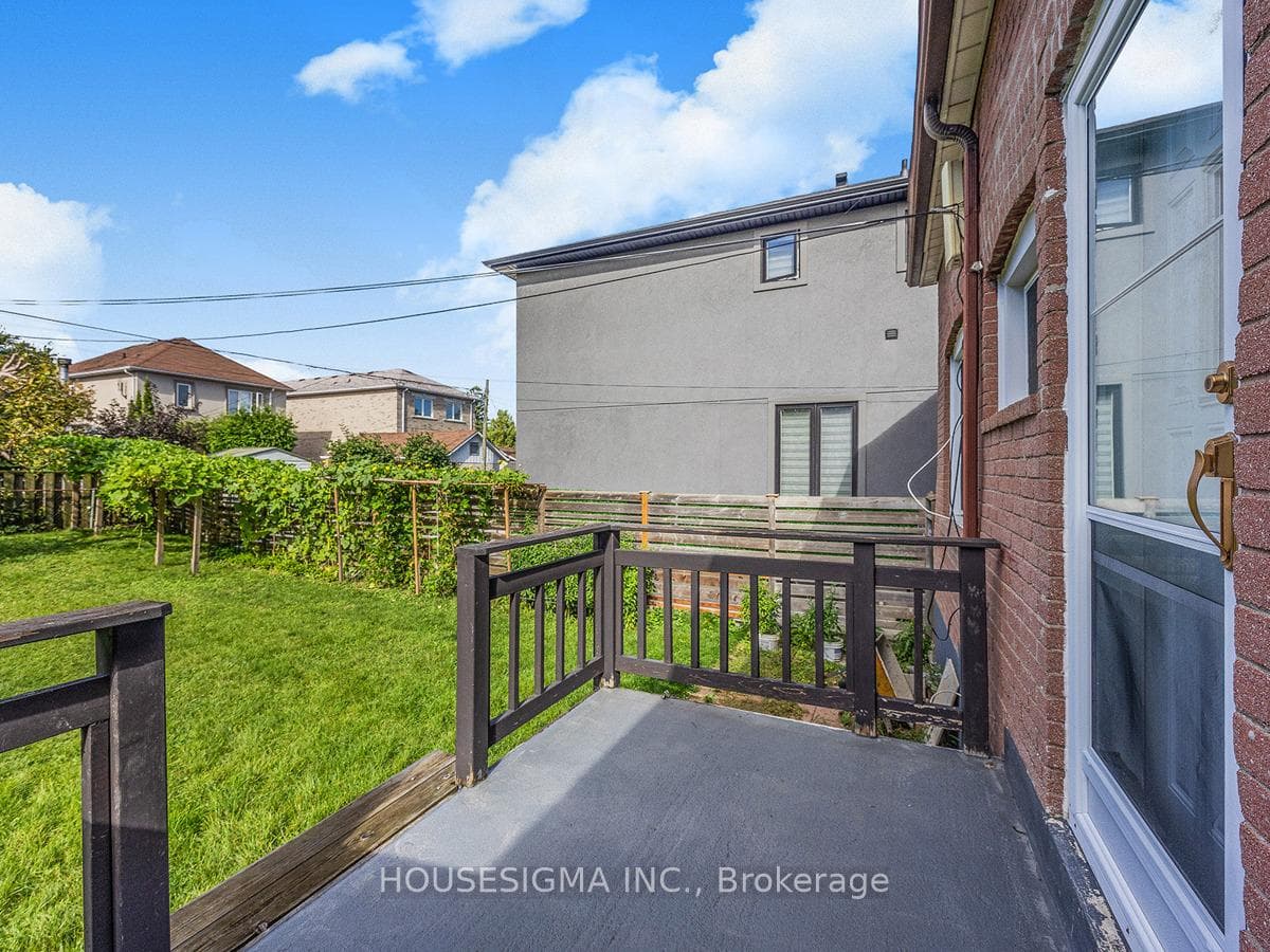 98 Westbourne Avenue photo 12