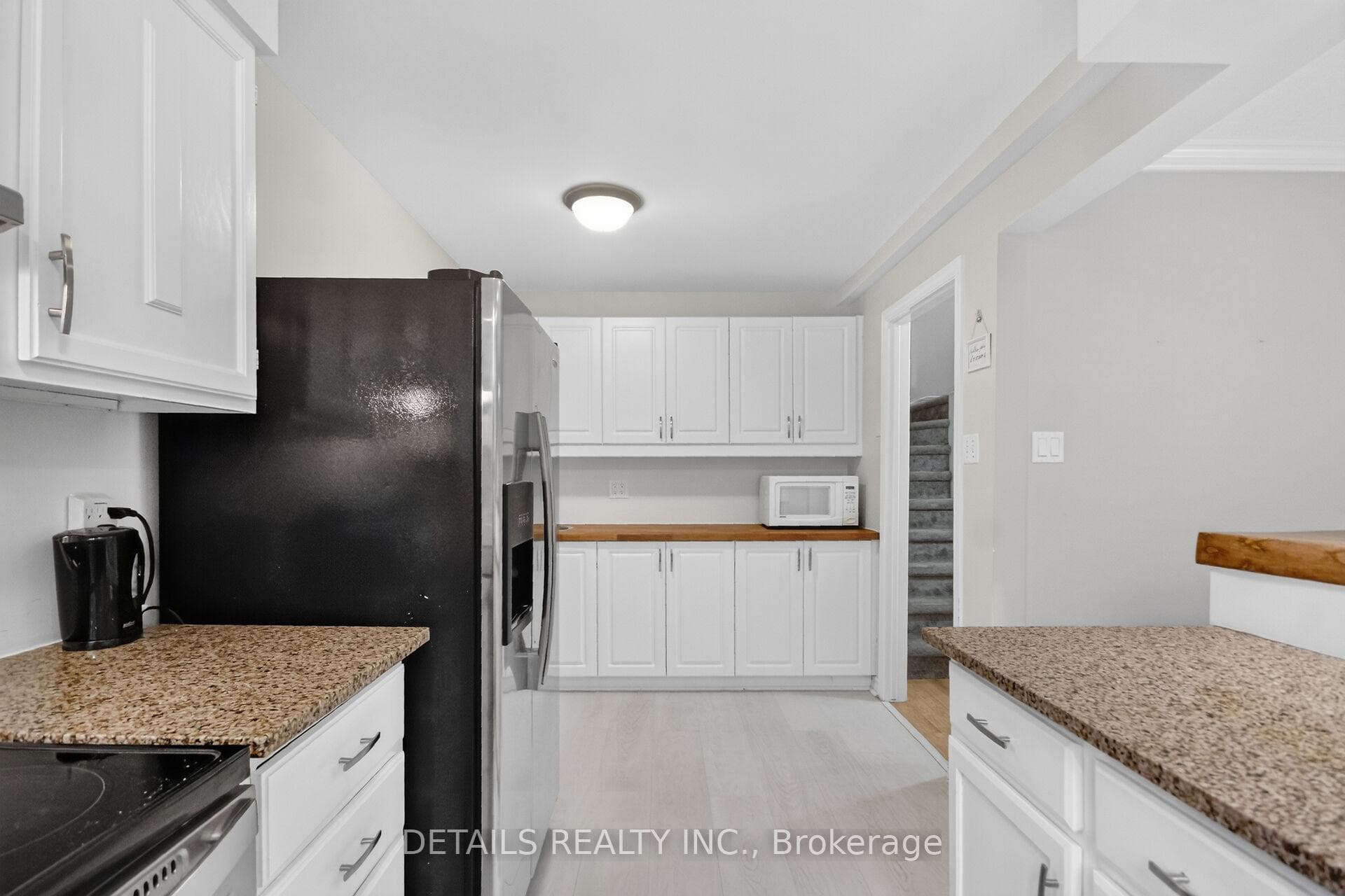 39 Sandhurst Court photo 23