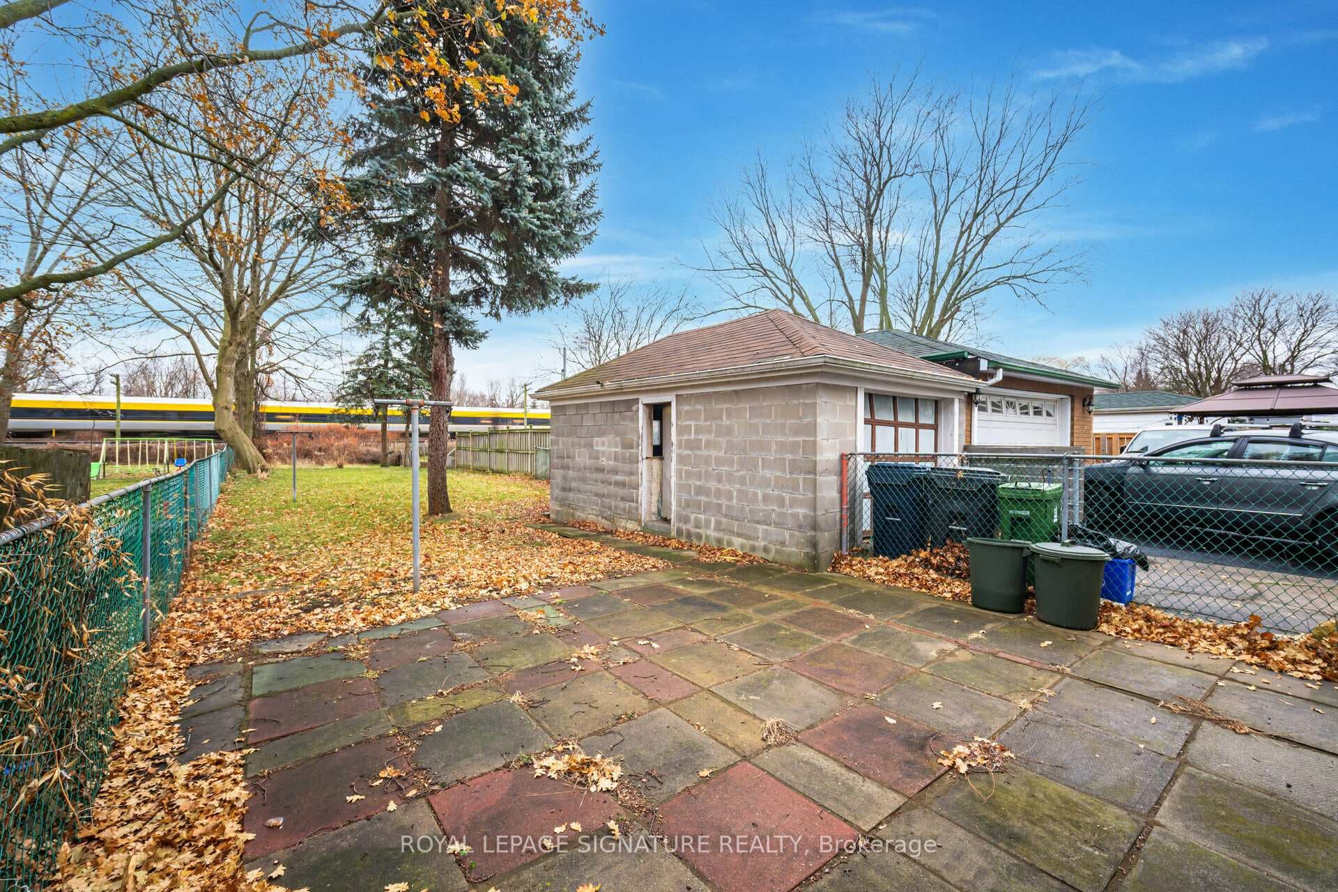 23 Gardentree Street photo 30