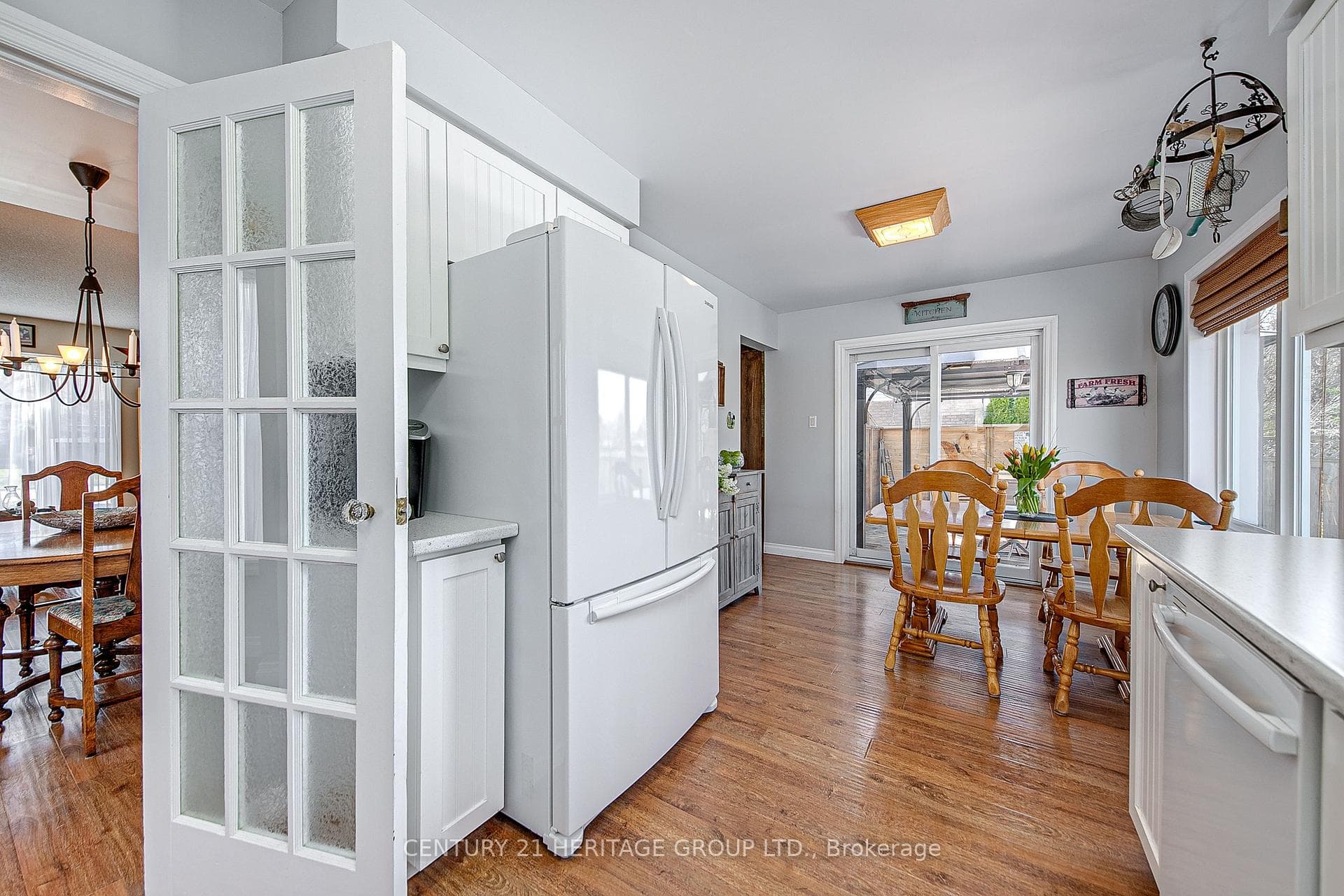 482 Haines Street photo 14