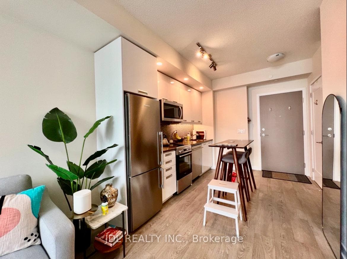 99 John Street Unit 2902 photo 2