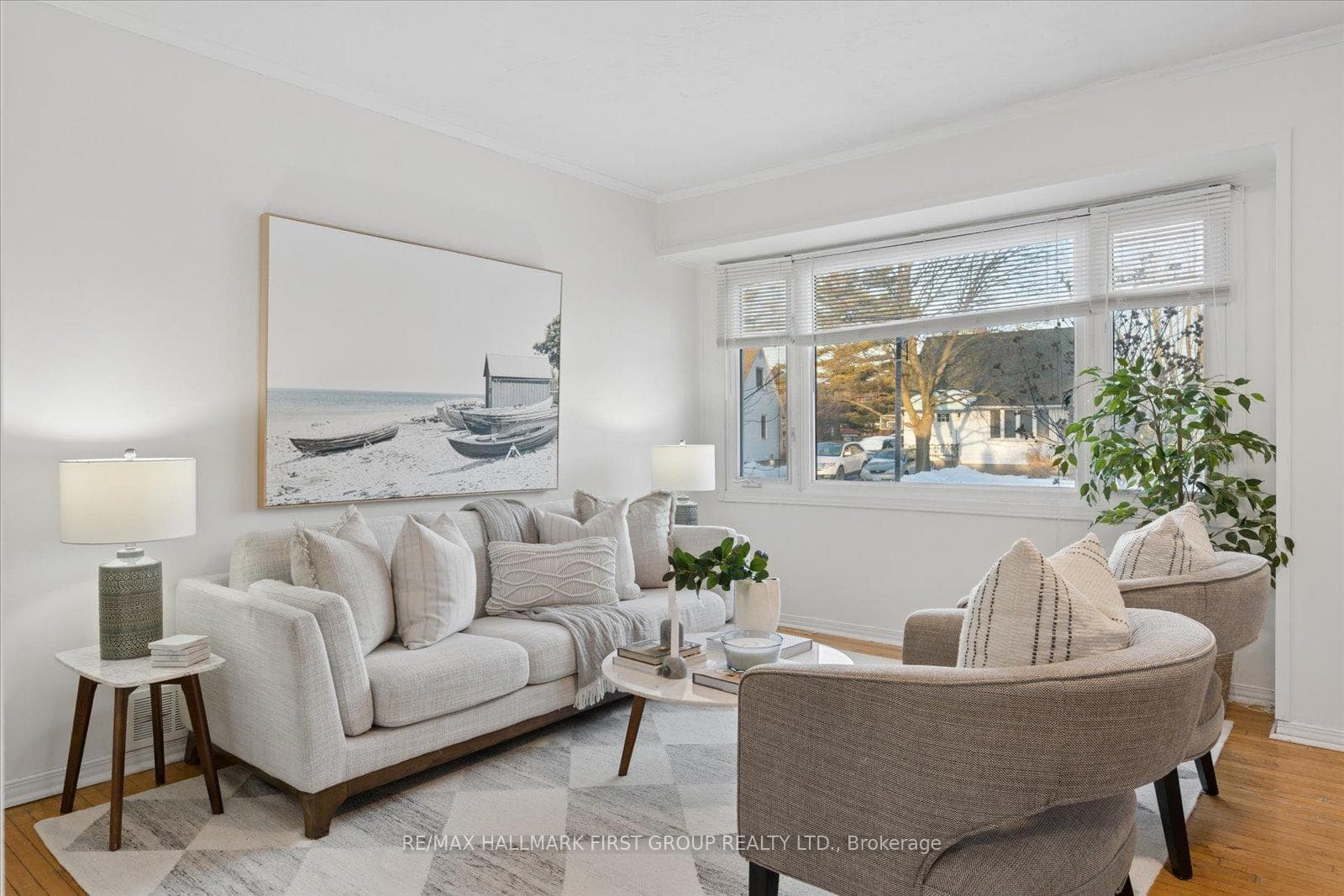 130 Admiral Road photo 2