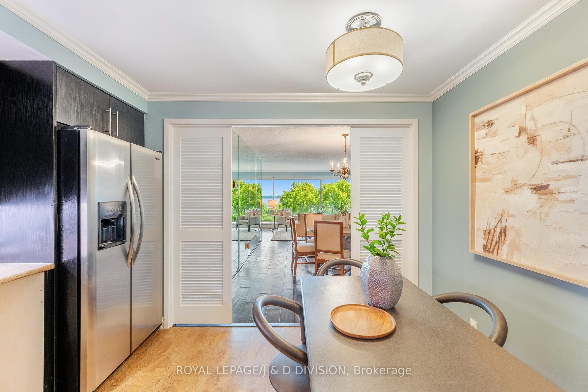 401 Queens Quay Unit 410 photo 16