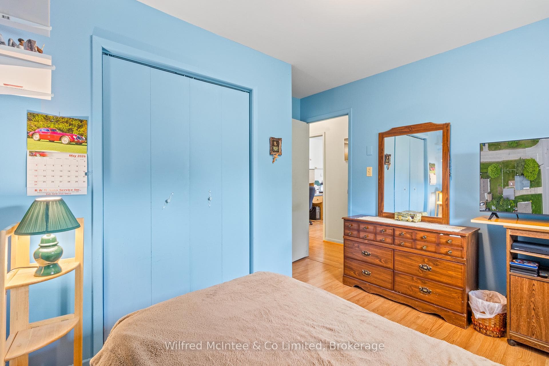 455 Bruce Street photo 31