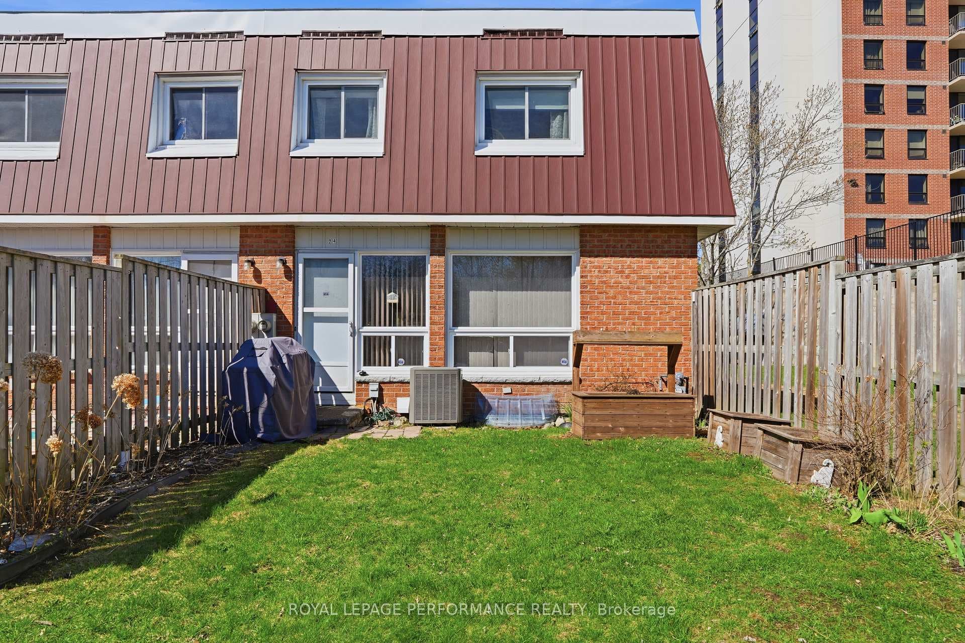249 Romulus Private Unit 94 photo 19