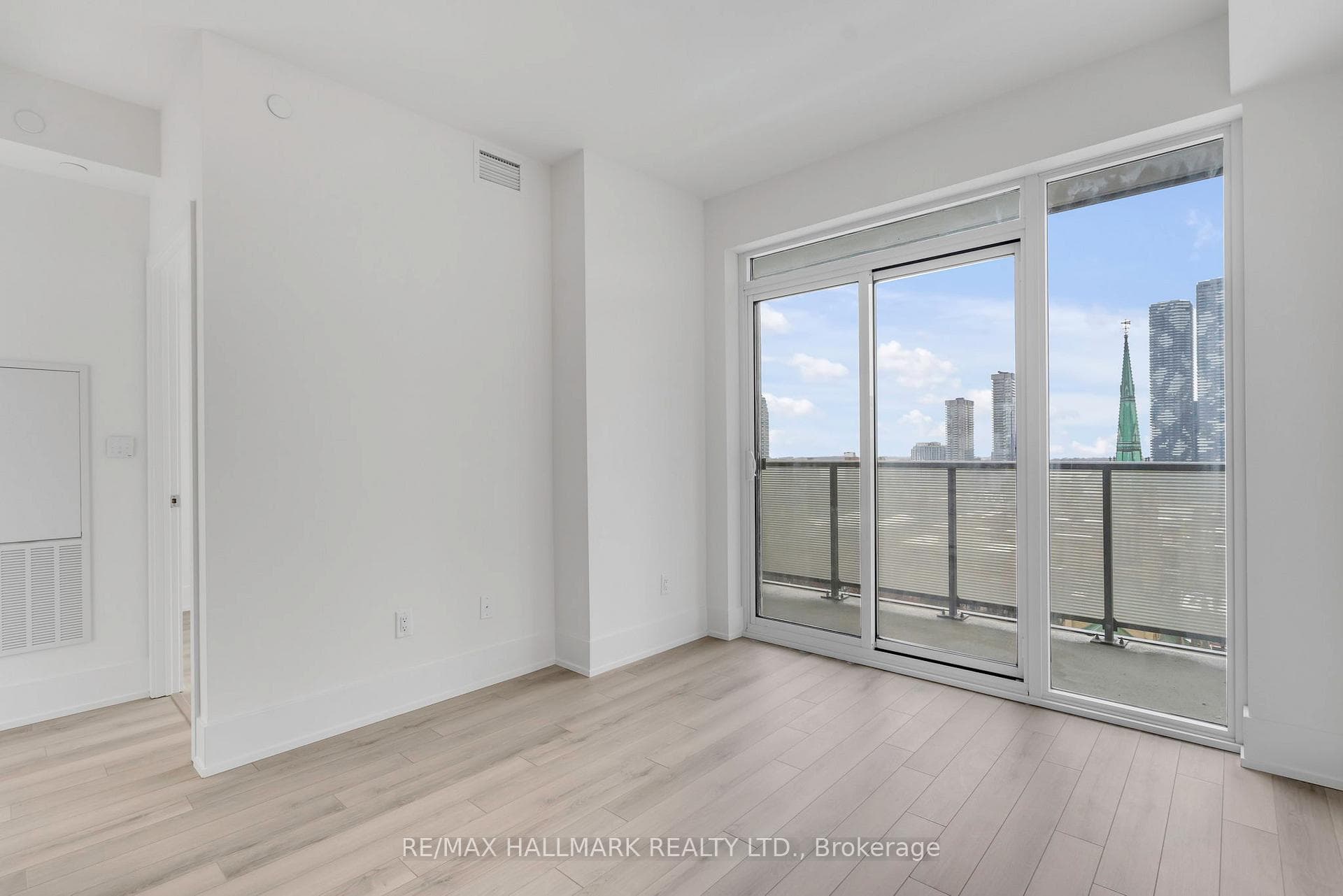 89 Church Street Unit 2107 photo 13