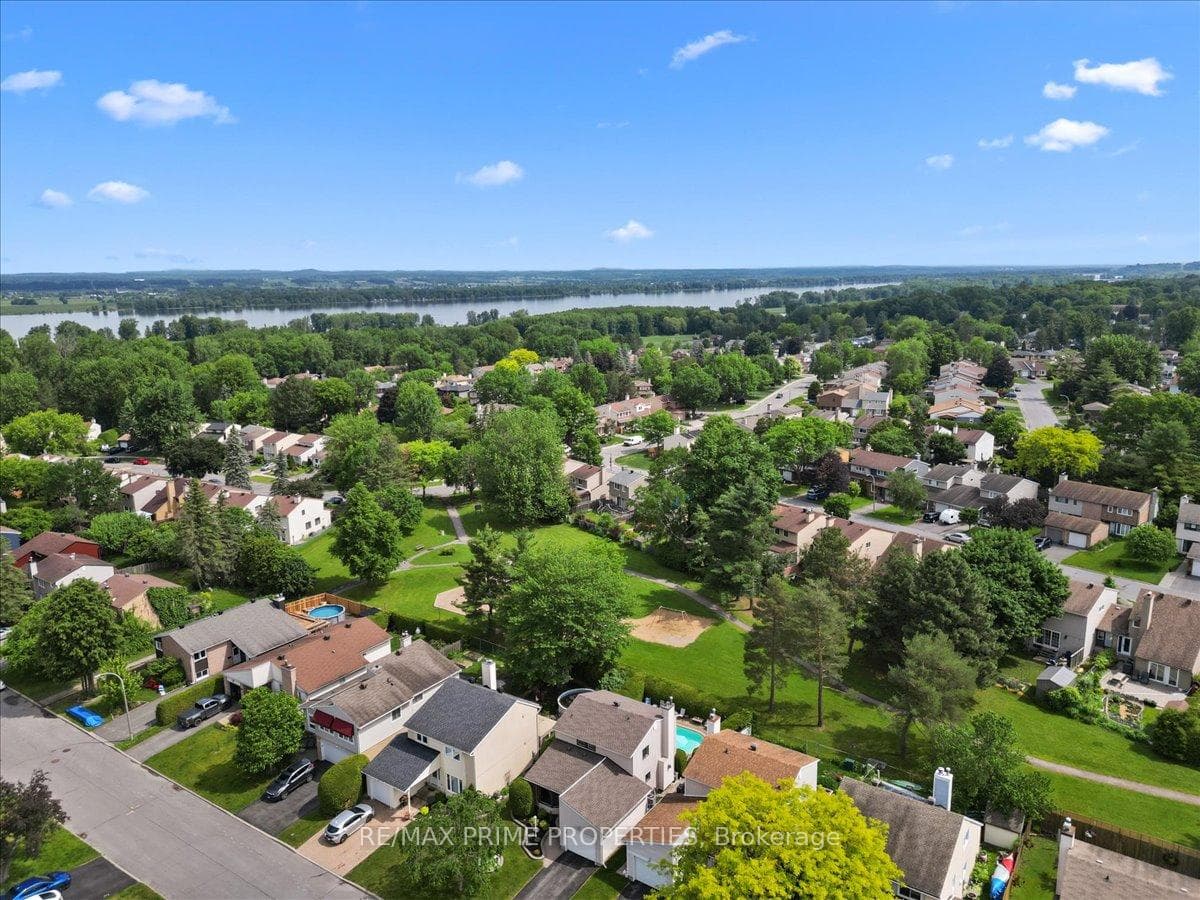 Private yard backing onto park