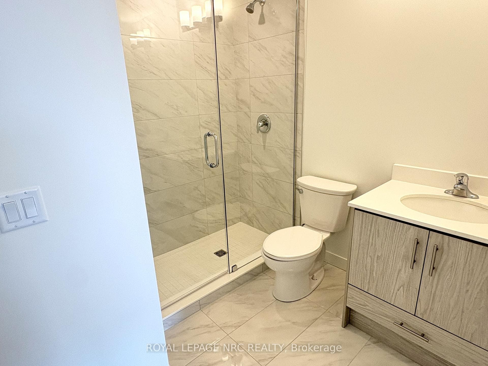 461 Green Road Unit 713 photo 7