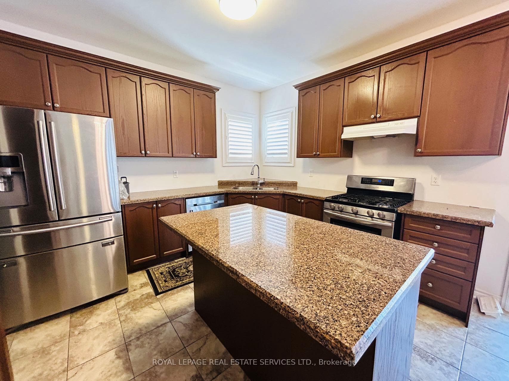 856 William Lee Avenue photo 9